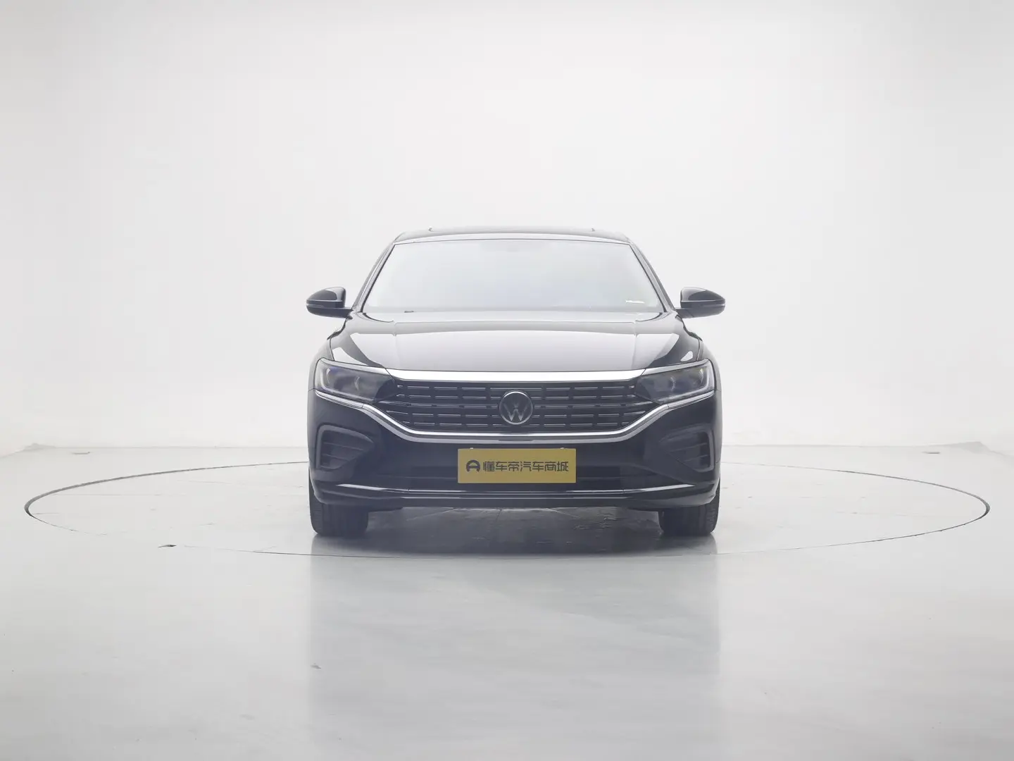 Volkswagen Passat  из Китая