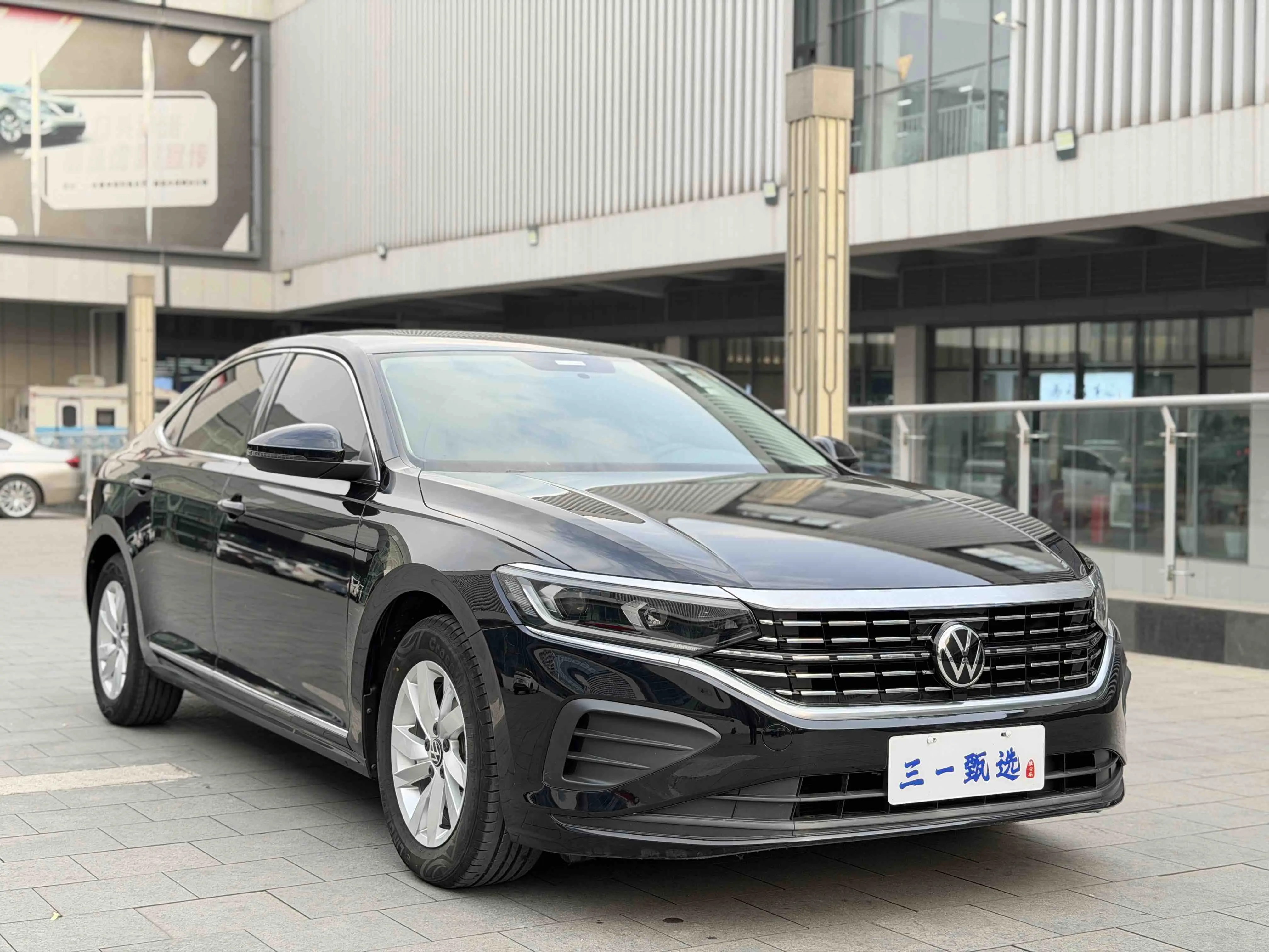 Volkswagen Passat  из Китая