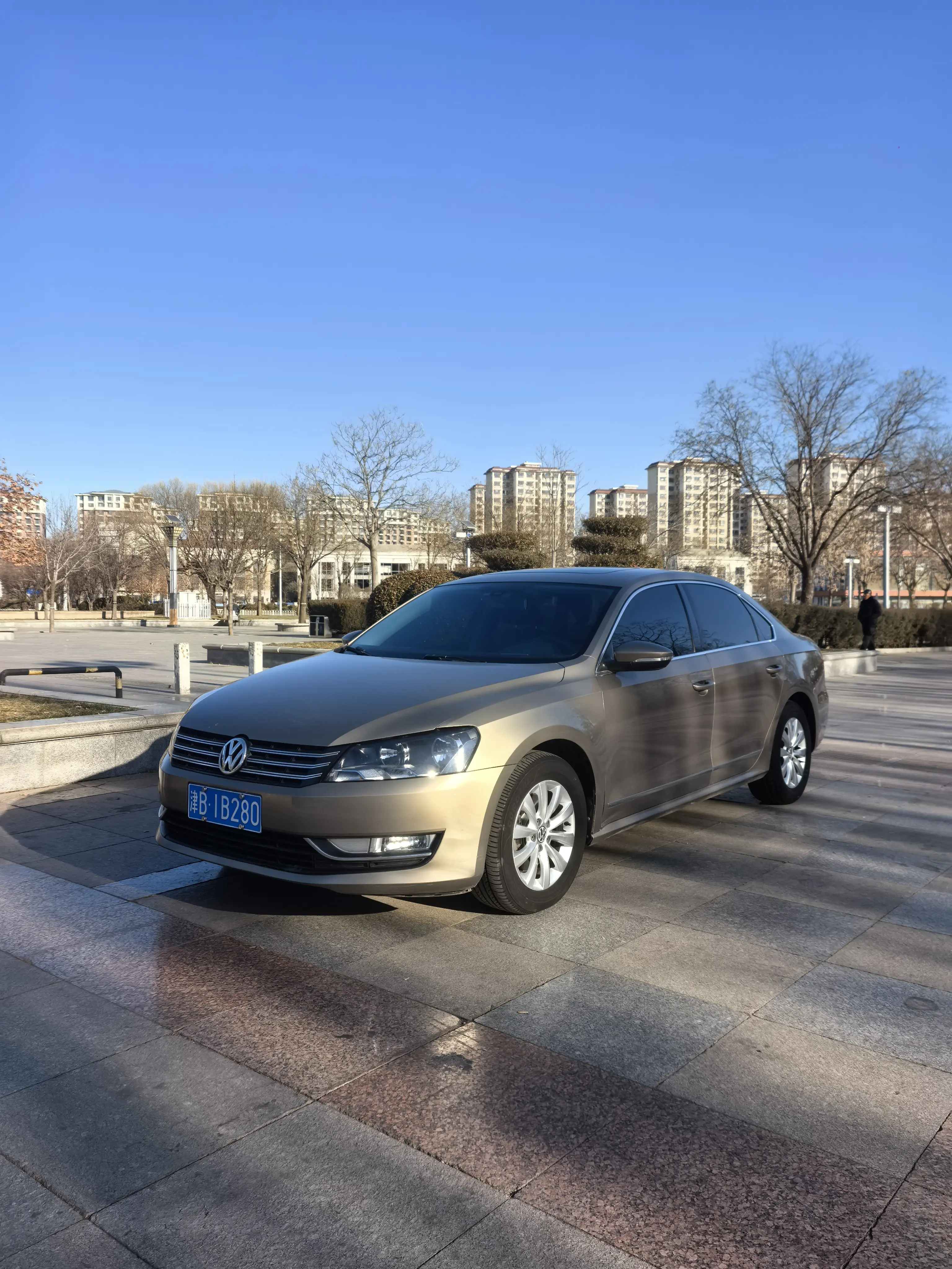 Volkswagen Passat  из Китая