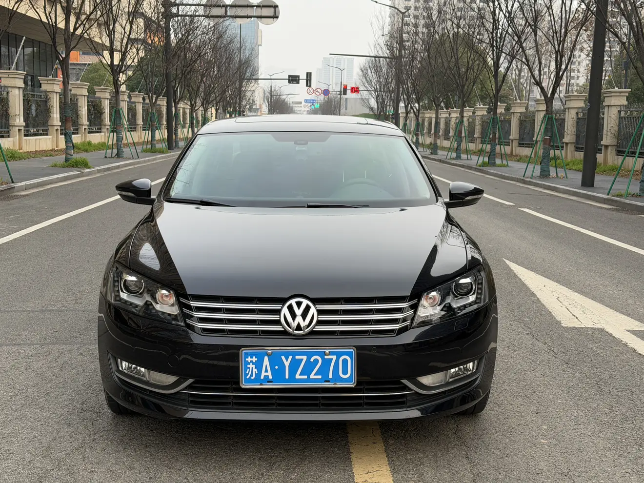 Volkswagen Passat  из Китая