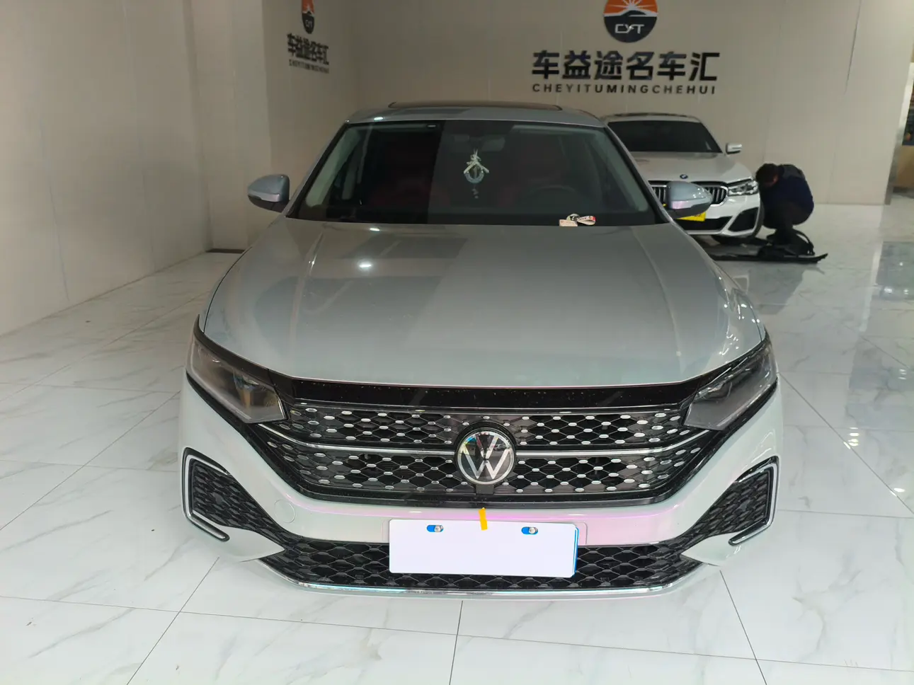 Volkswagen Passat  из Китая