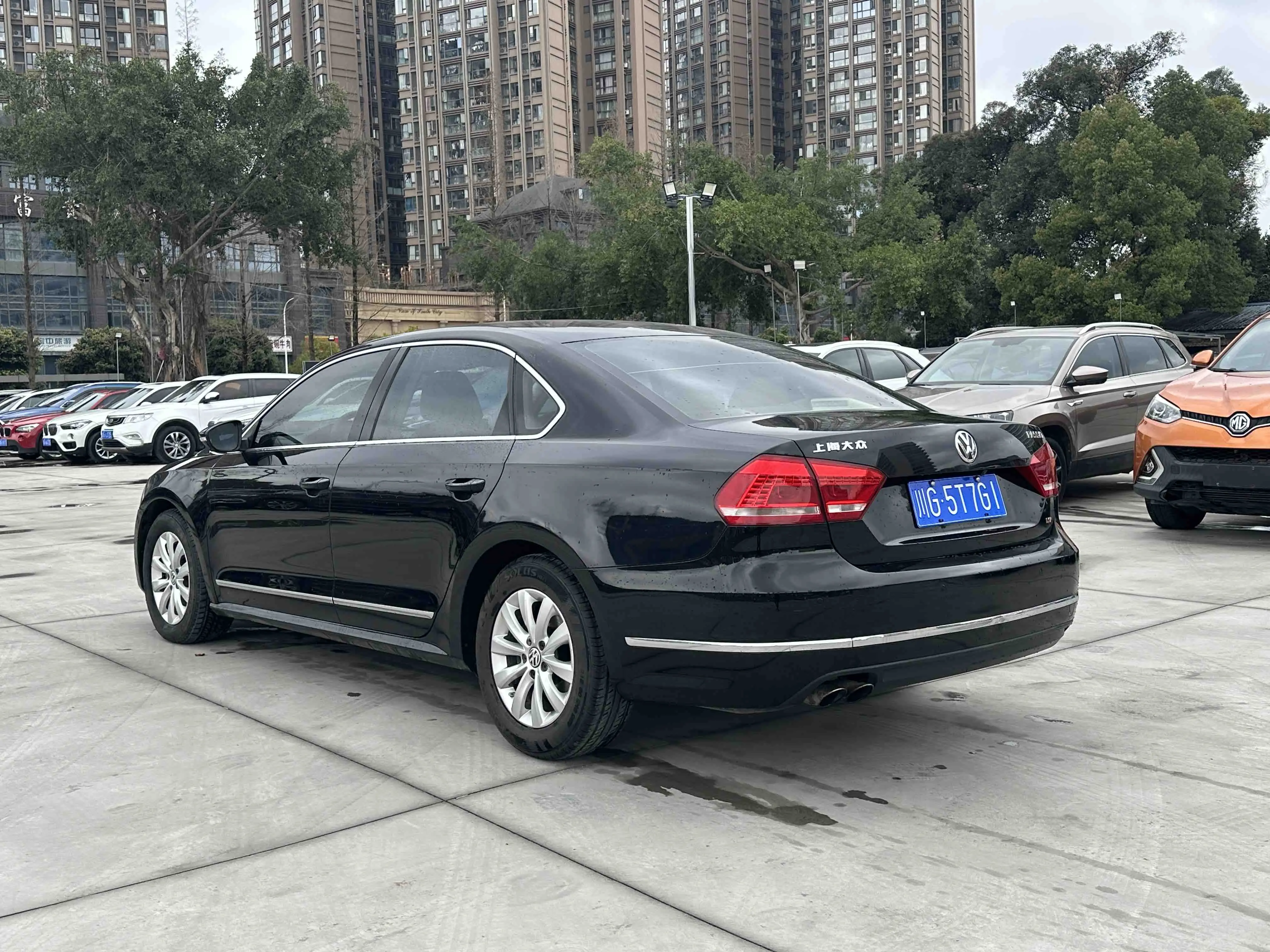Volkswagen Passat  из Китая