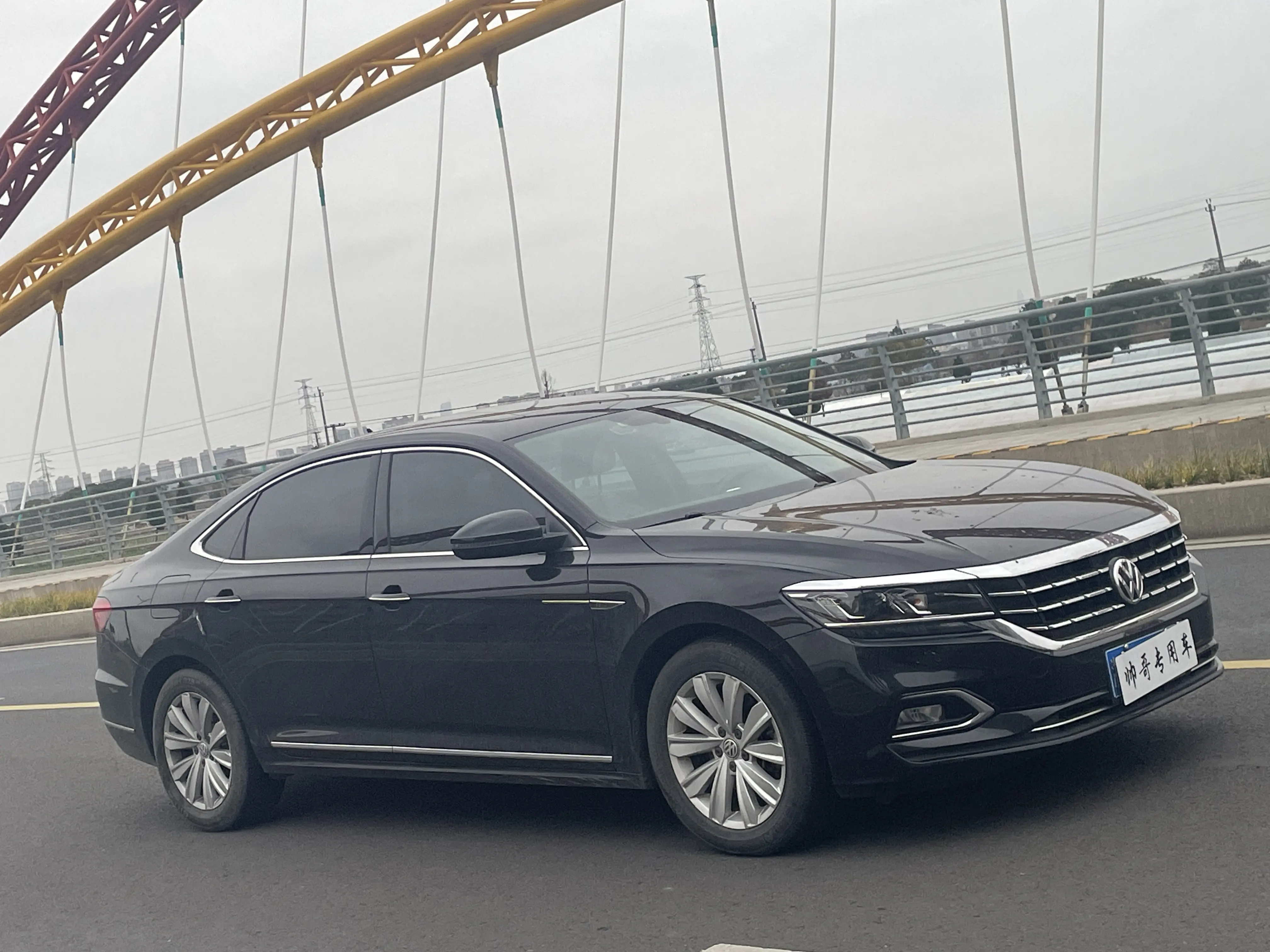 Volkswagen Passat  из Китая