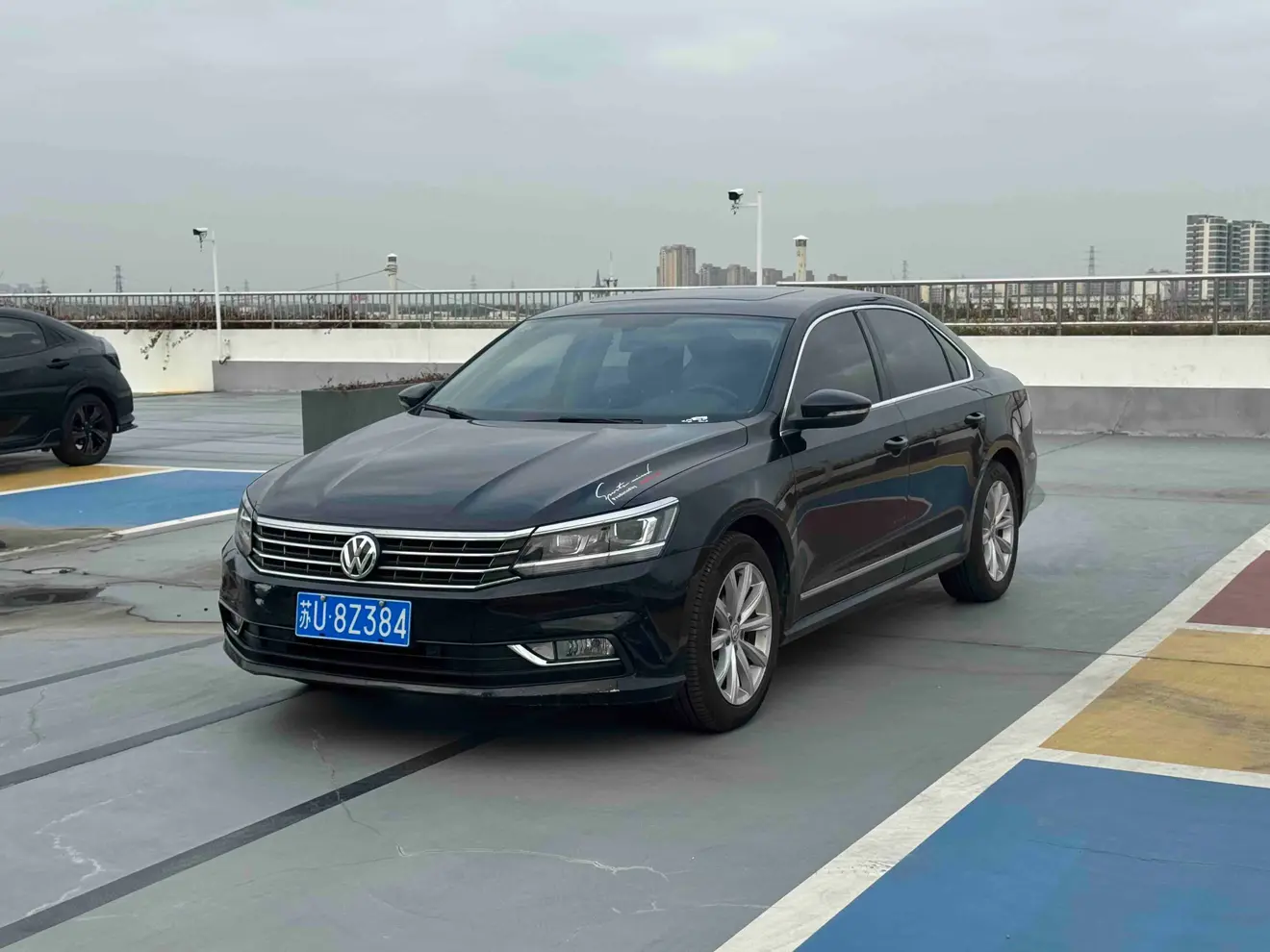 Volkswagen Passat  из Китая