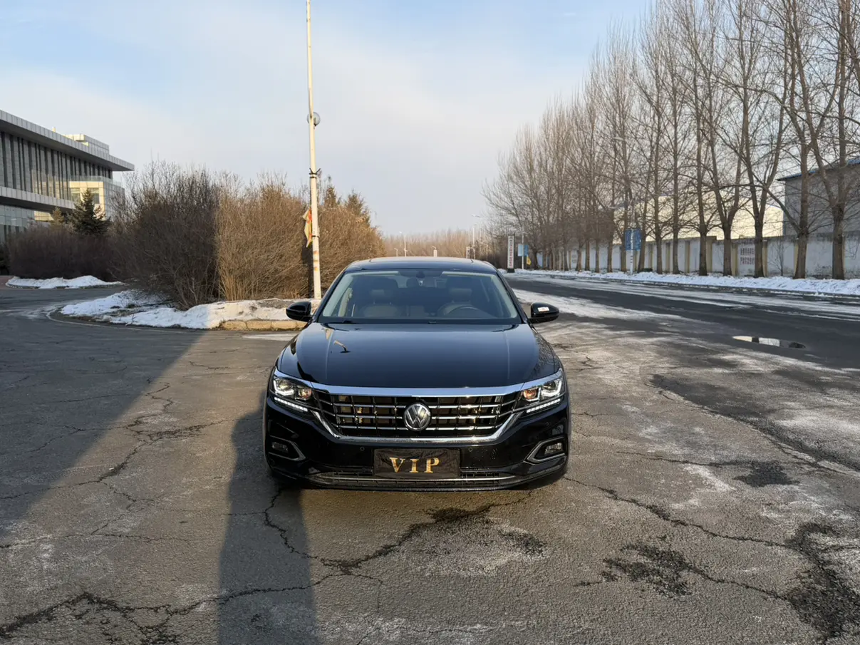 Volkswagen Passat  из Китая