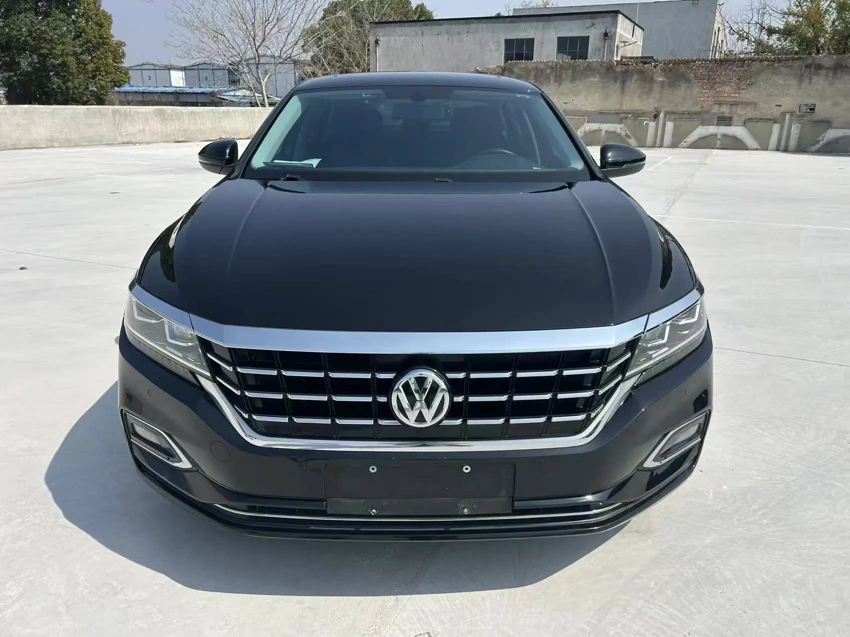 Volkswagen Passat  из Китая