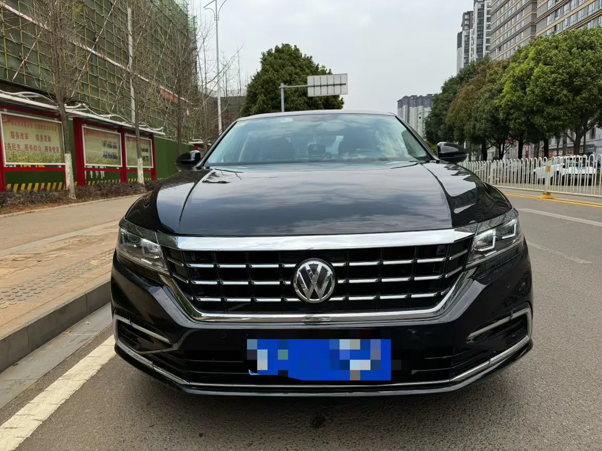 Volkswagen Passat  из Китая