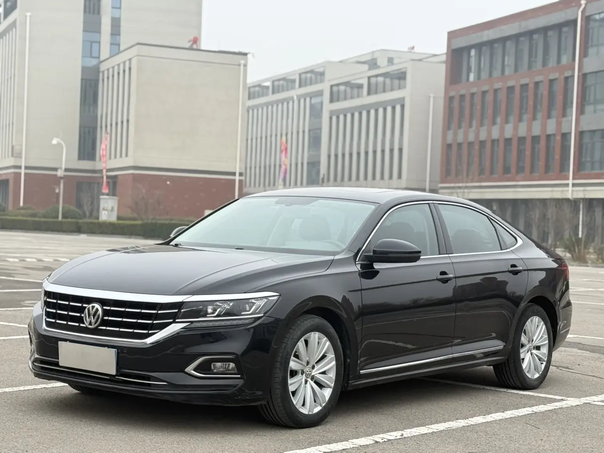 Volkswagen Passat  из Китая