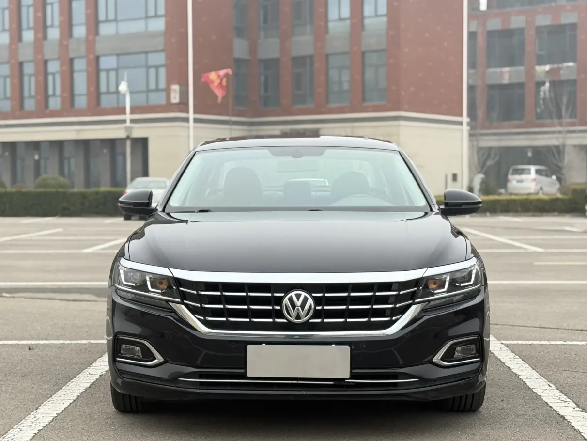 Volkswagen Passat  из Китая