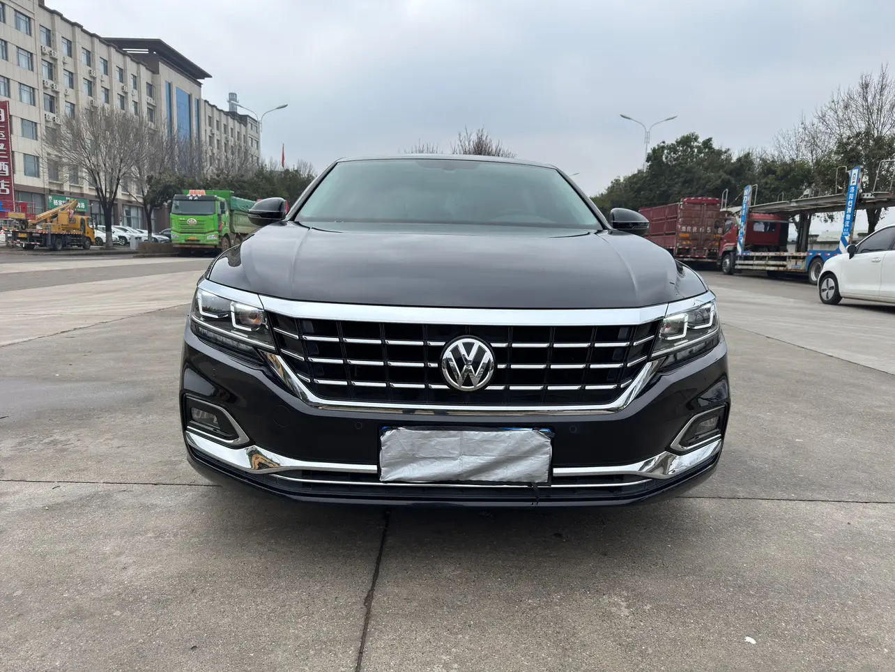 Volkswagen Passat  из Китая