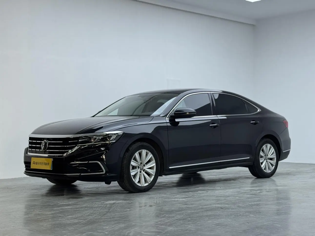 Volkswagen Passat  из Китая