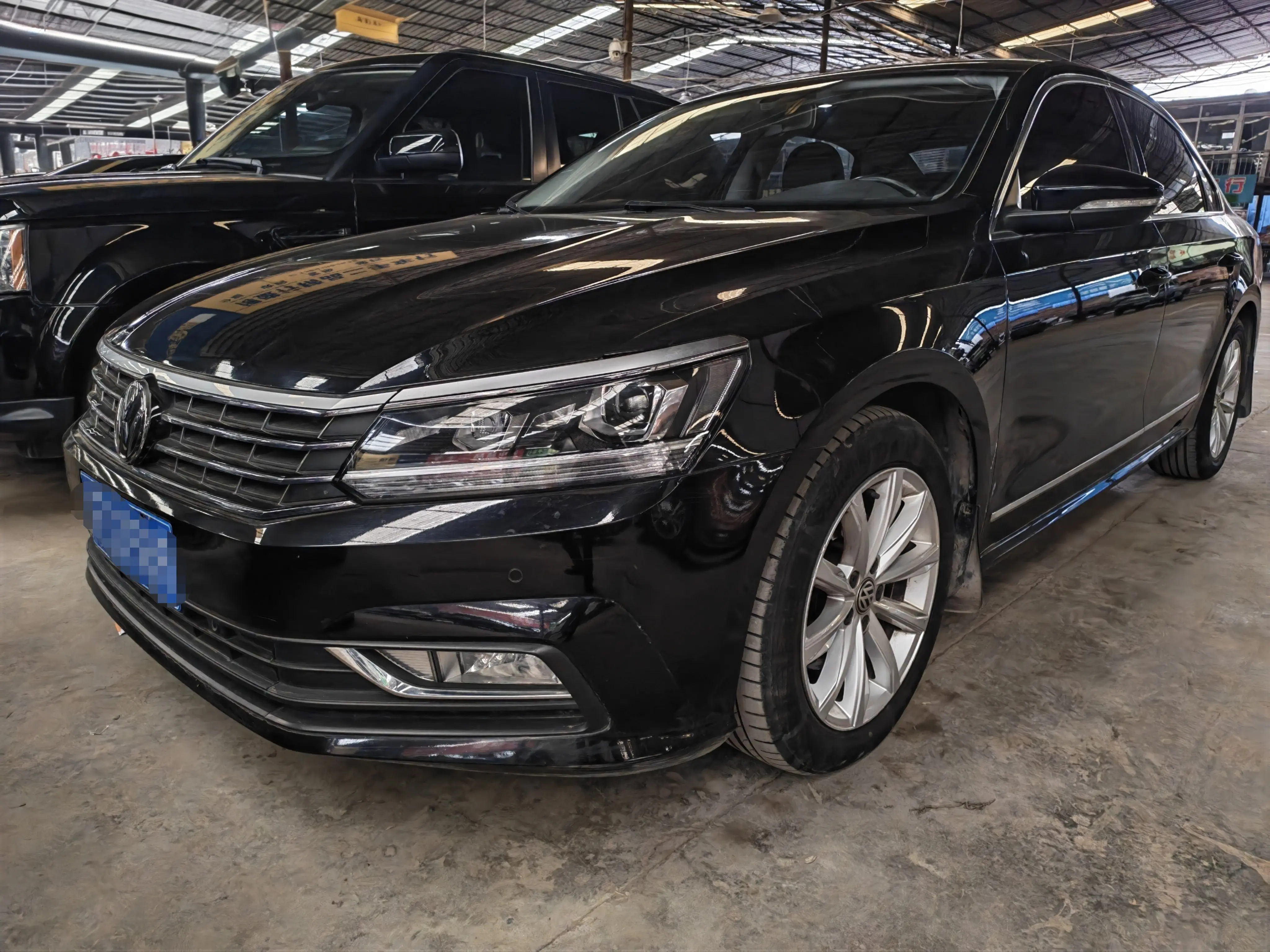 Volkswagen Passat  из Китая