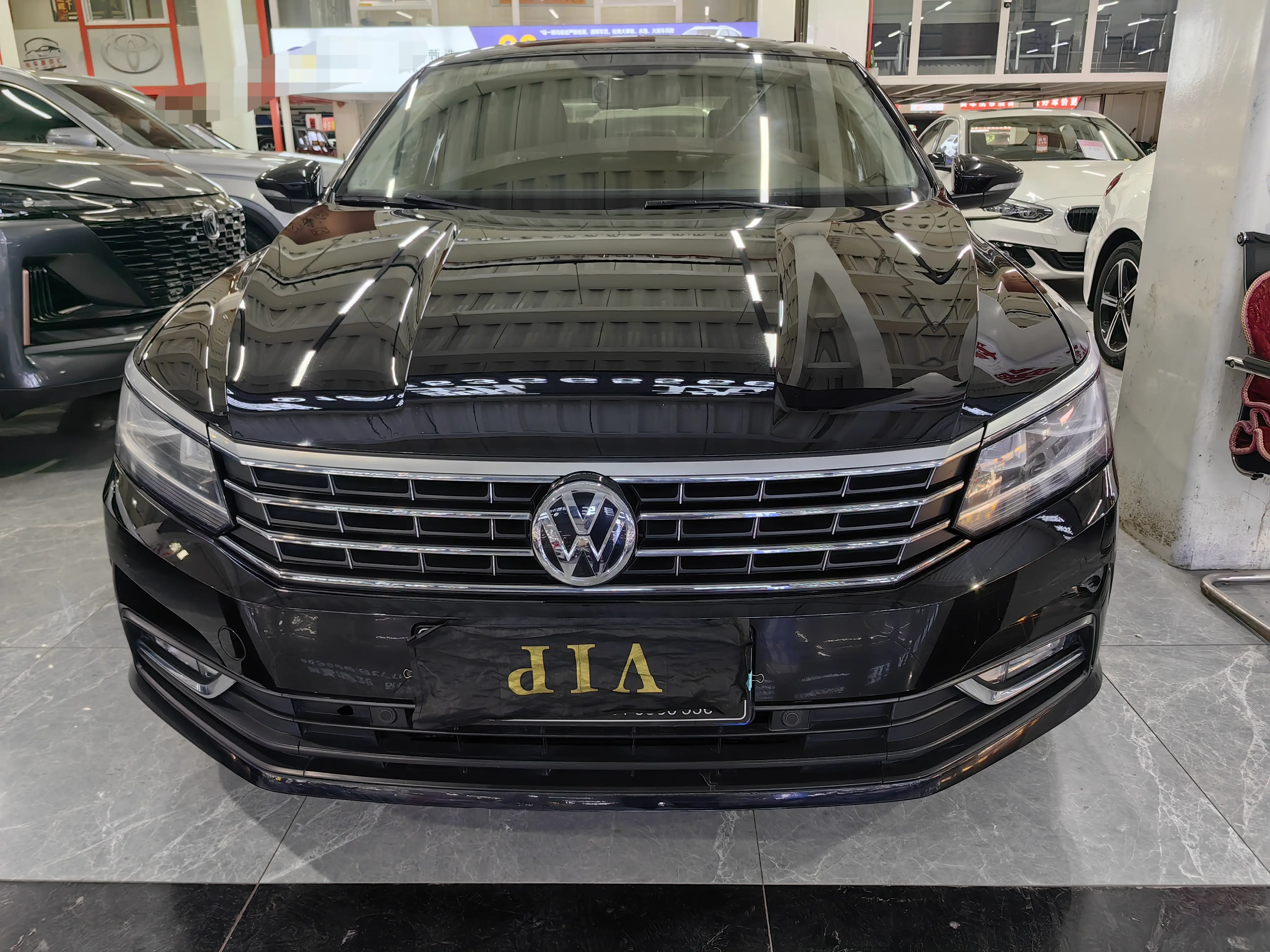 Volkswagen Passat  из Китая