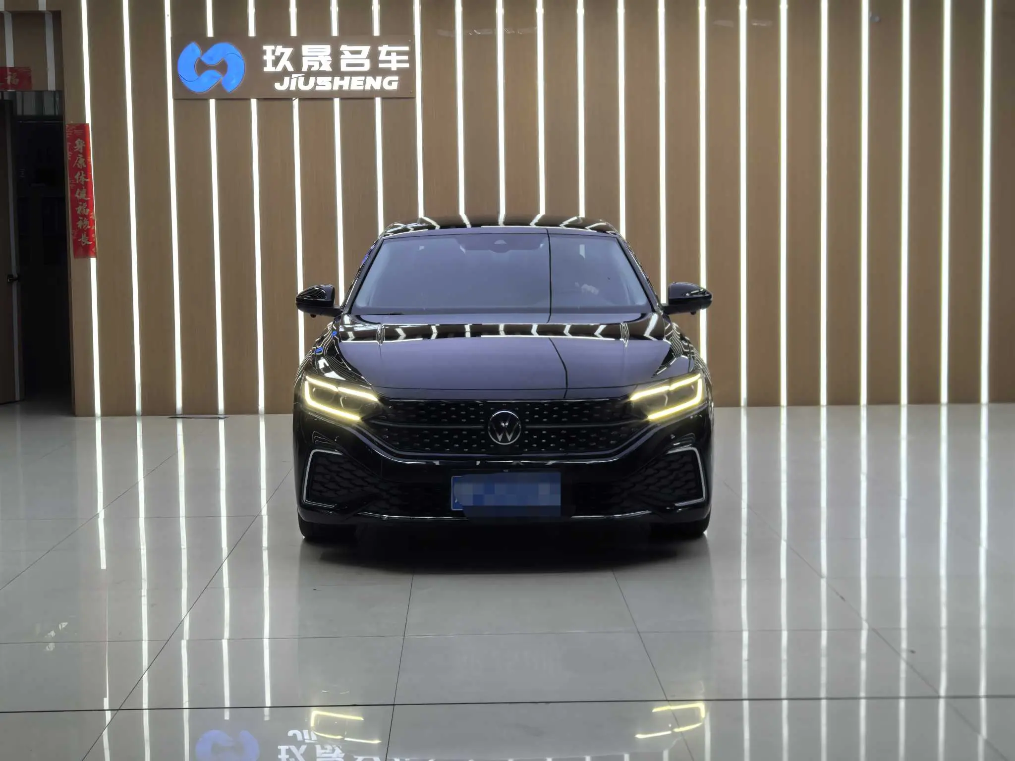 Volkswagen Passat  из Китая