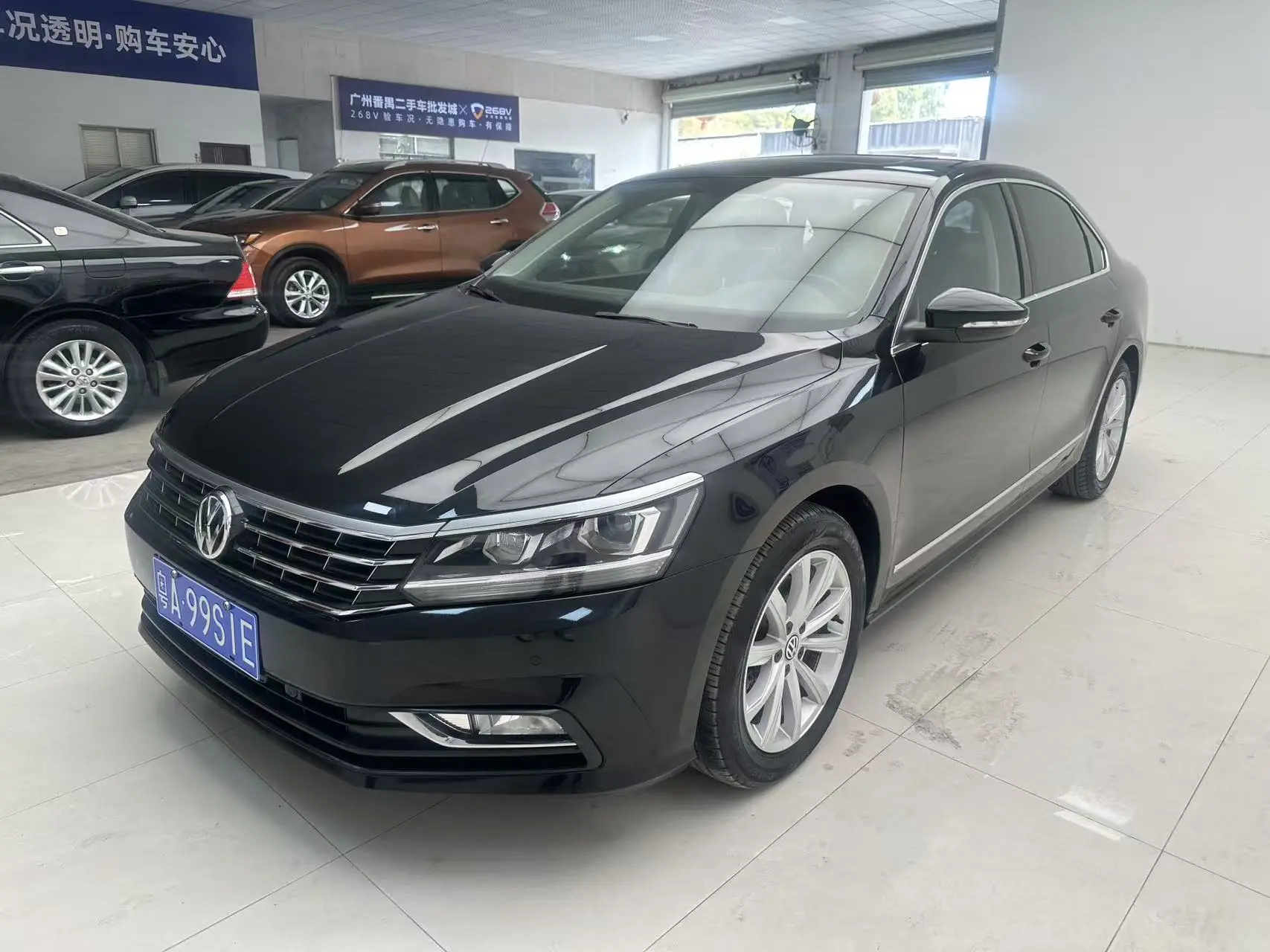 Volkswagen Passat  из Китая