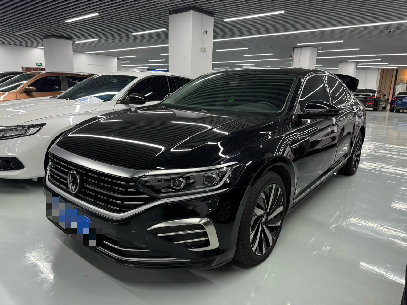 Volkswagen Passat  из Китая