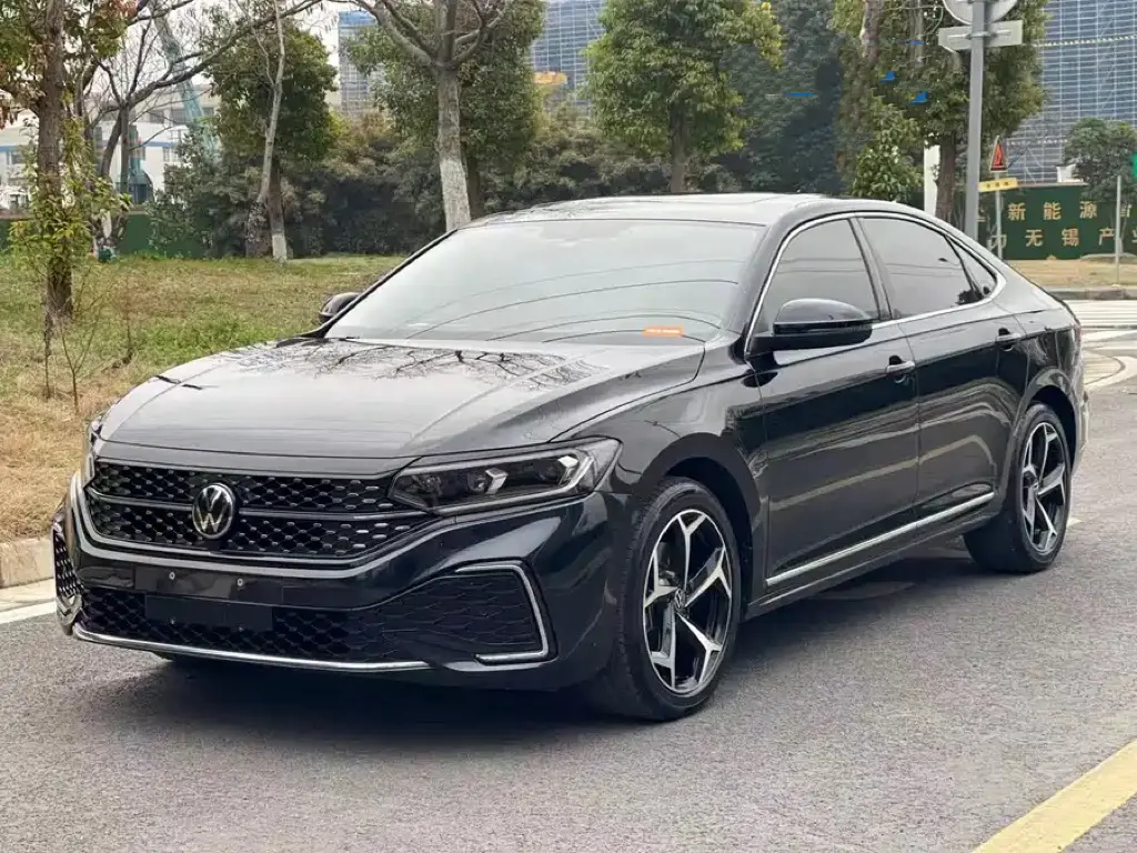 Volkswagen Passat  из Китая