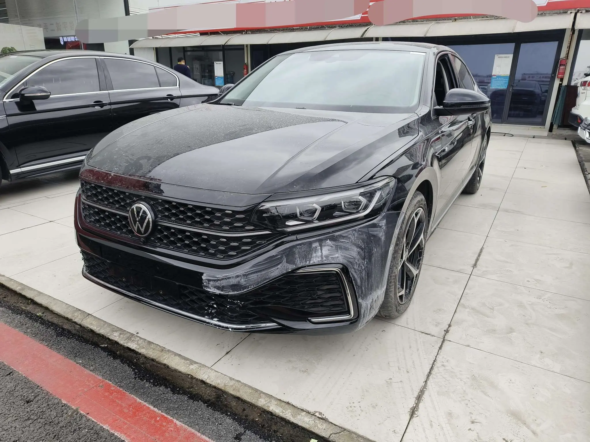 Volkswagen Passat  из Китая