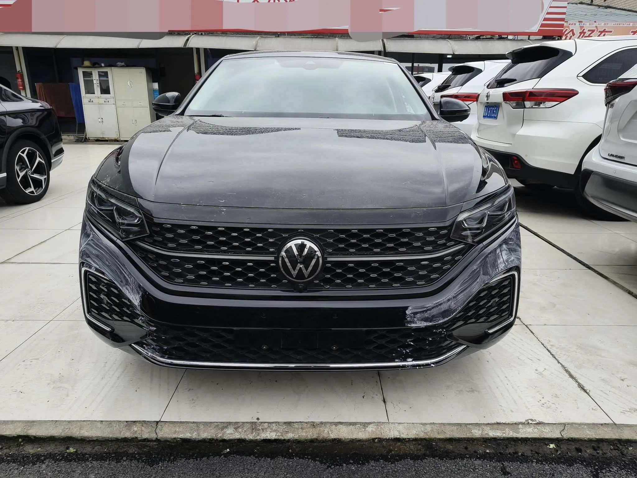 Volkswagen Passat  из Китая