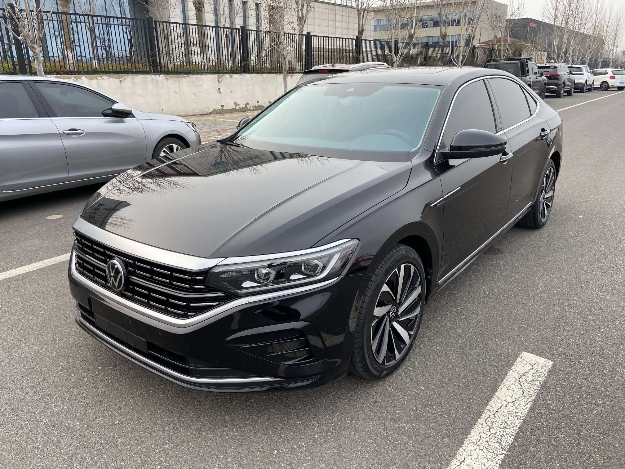 Volkswagen Passat  из Китая