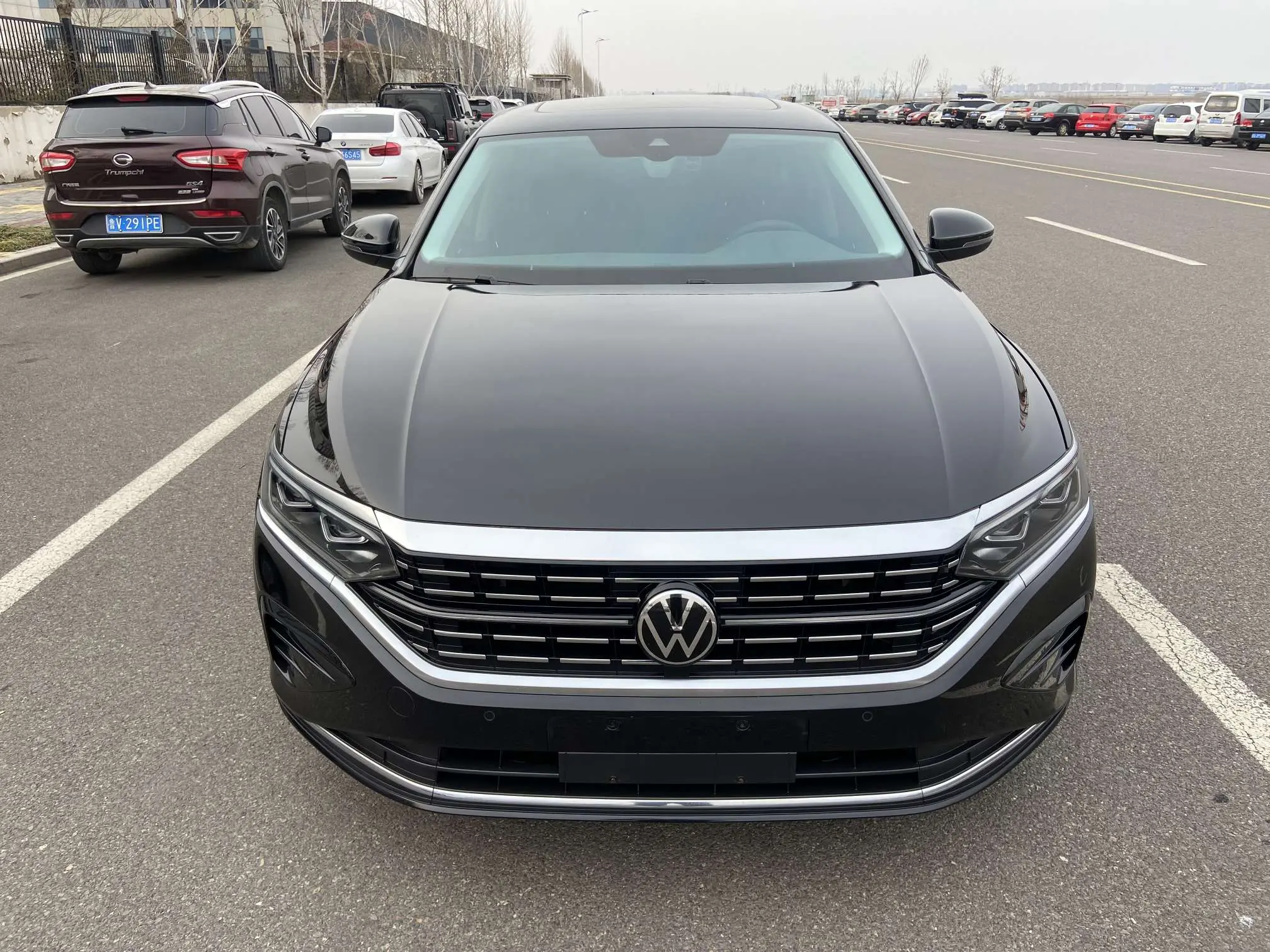 Volkswagen Passat  из Китая