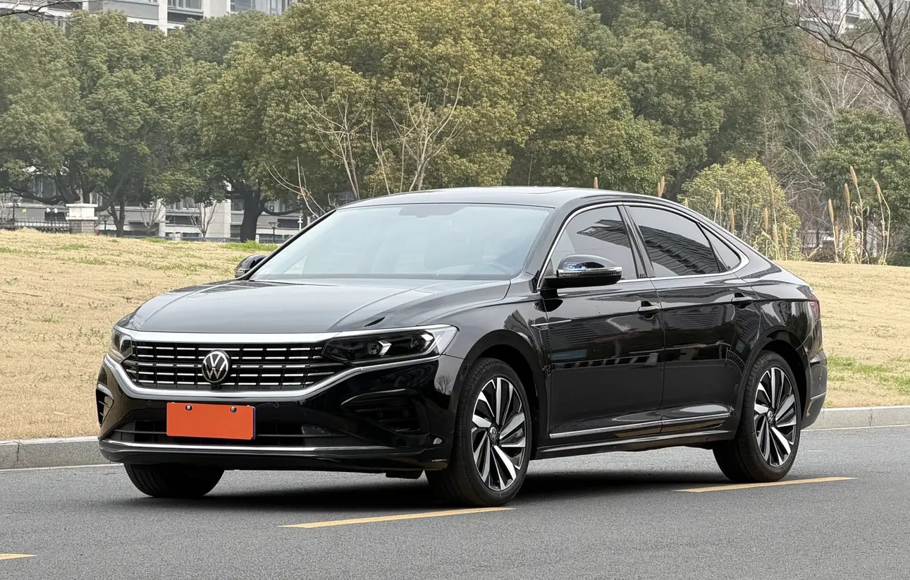 Volkswagen Passat  из Китая