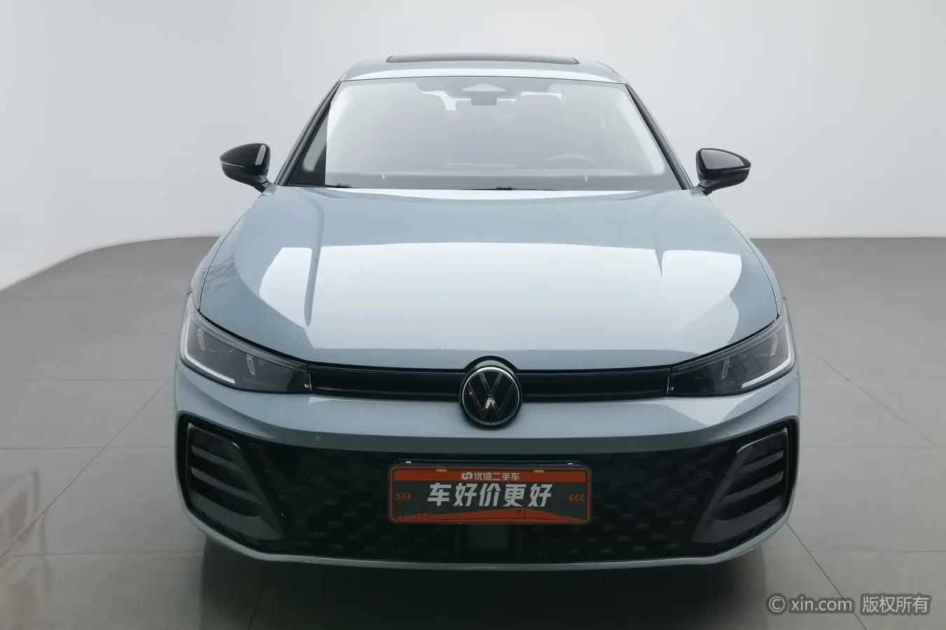 Volkswagen Passat  из Китая