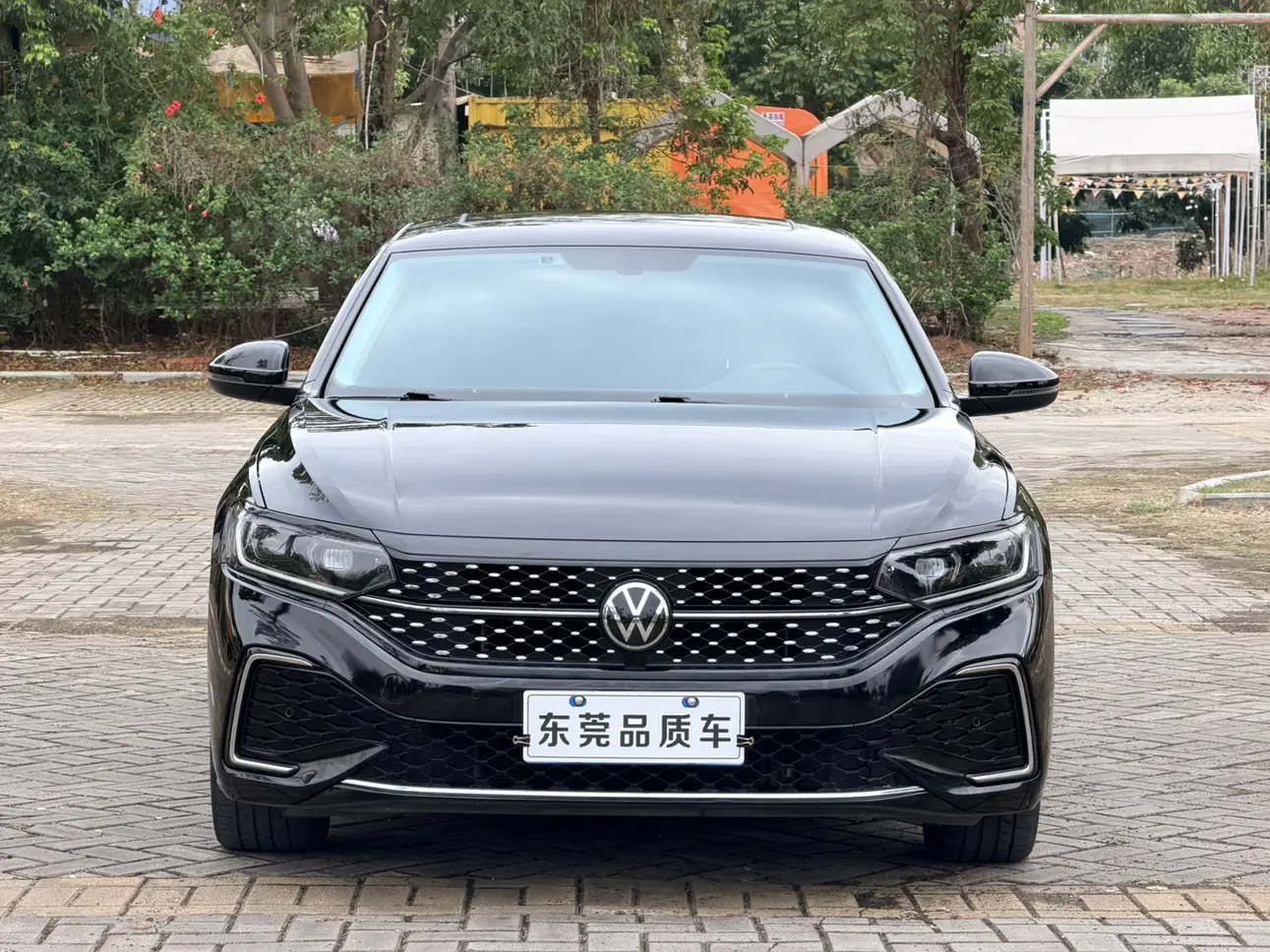 Volkswagen Passat  из Китая