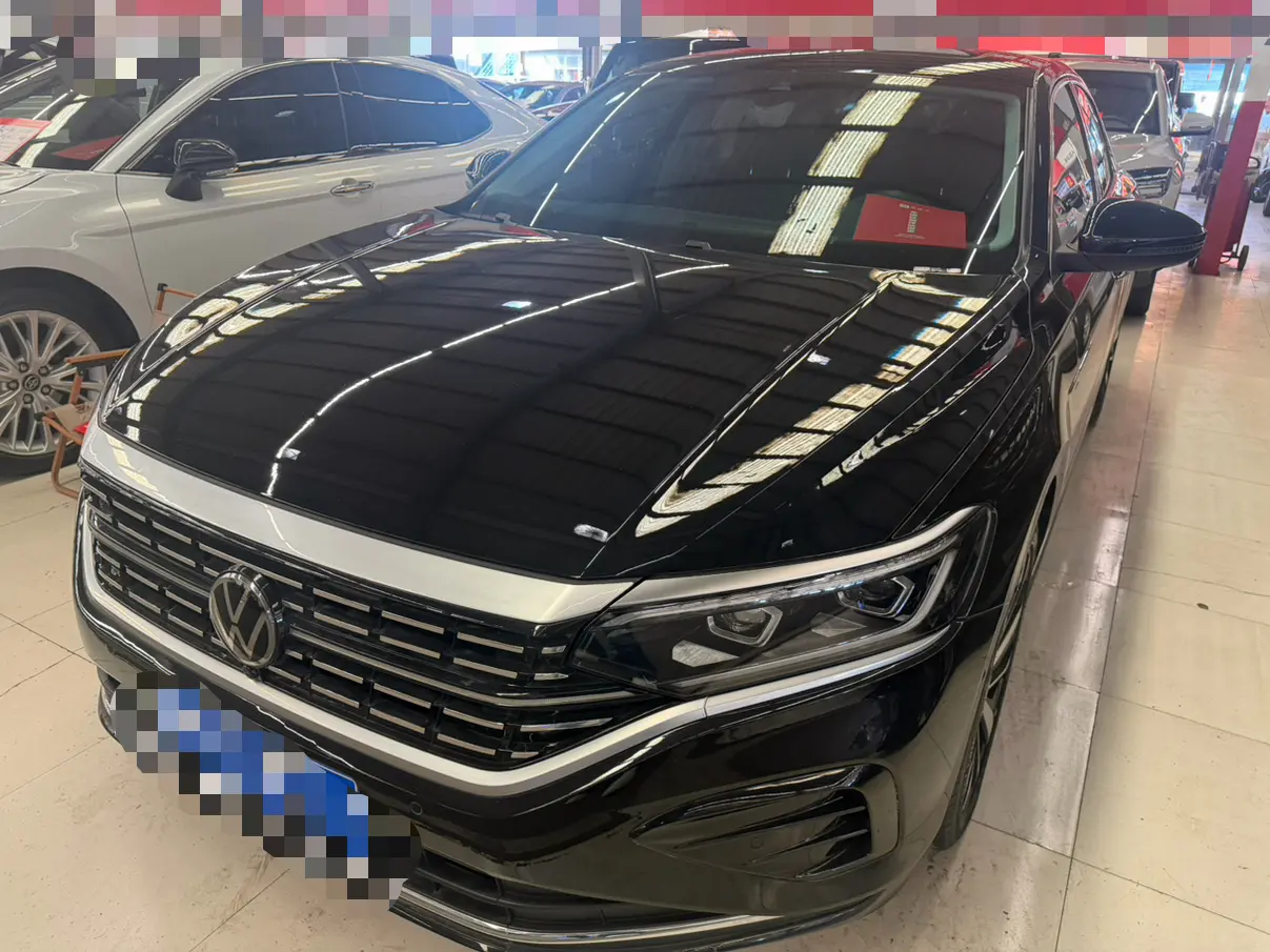 Volkswagen Passat  из Китая