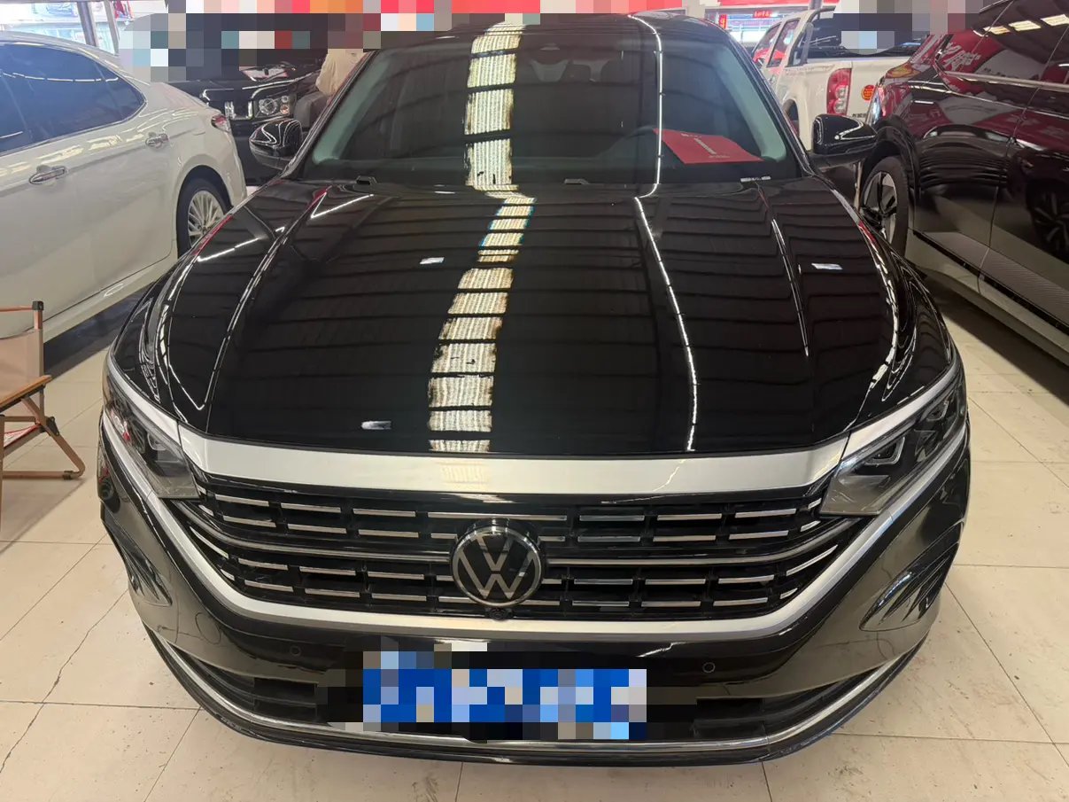 Volkswagen Passat  из Китая