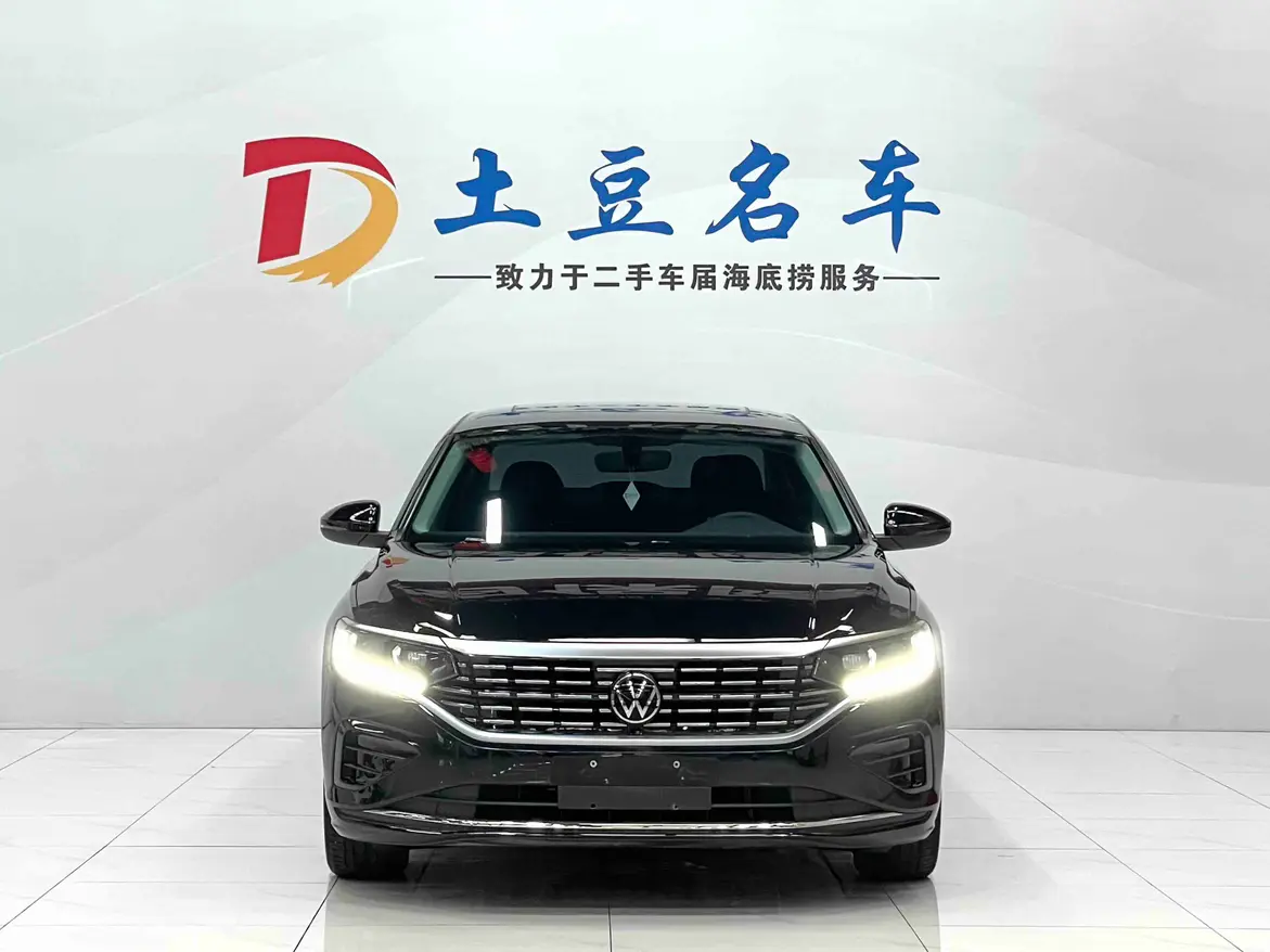 Volkswagen Passat  из Китая