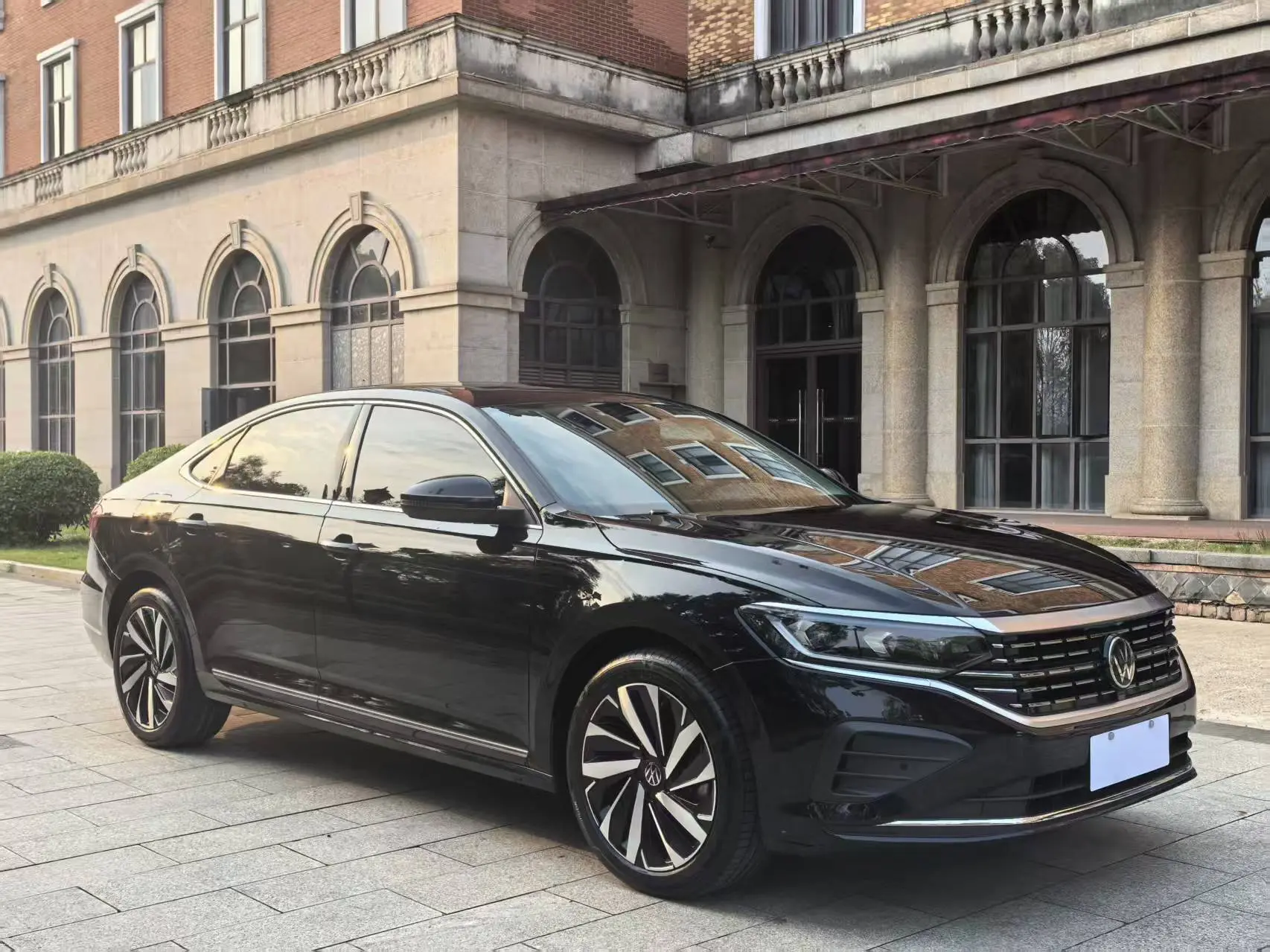 Volkswagen Passat  из Китая