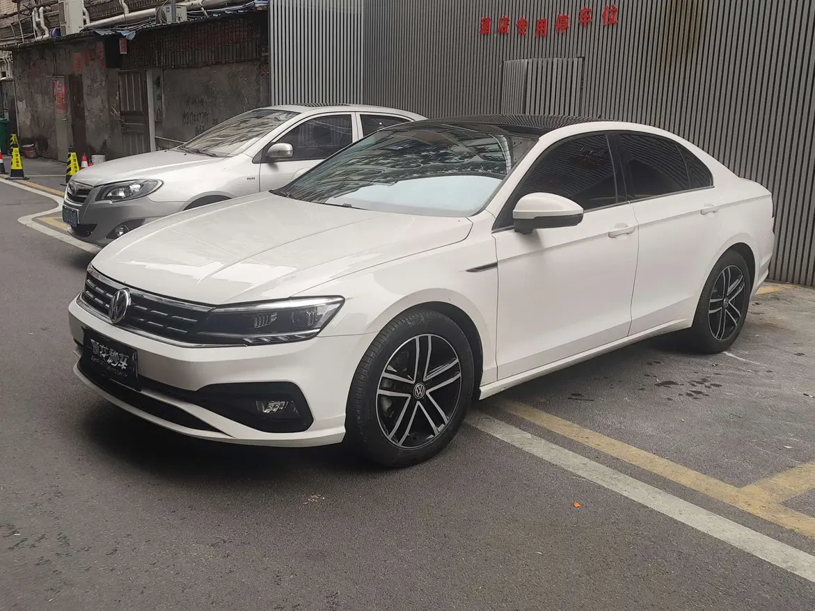 Volkswagen Lamando (Lingdu)  из Китая