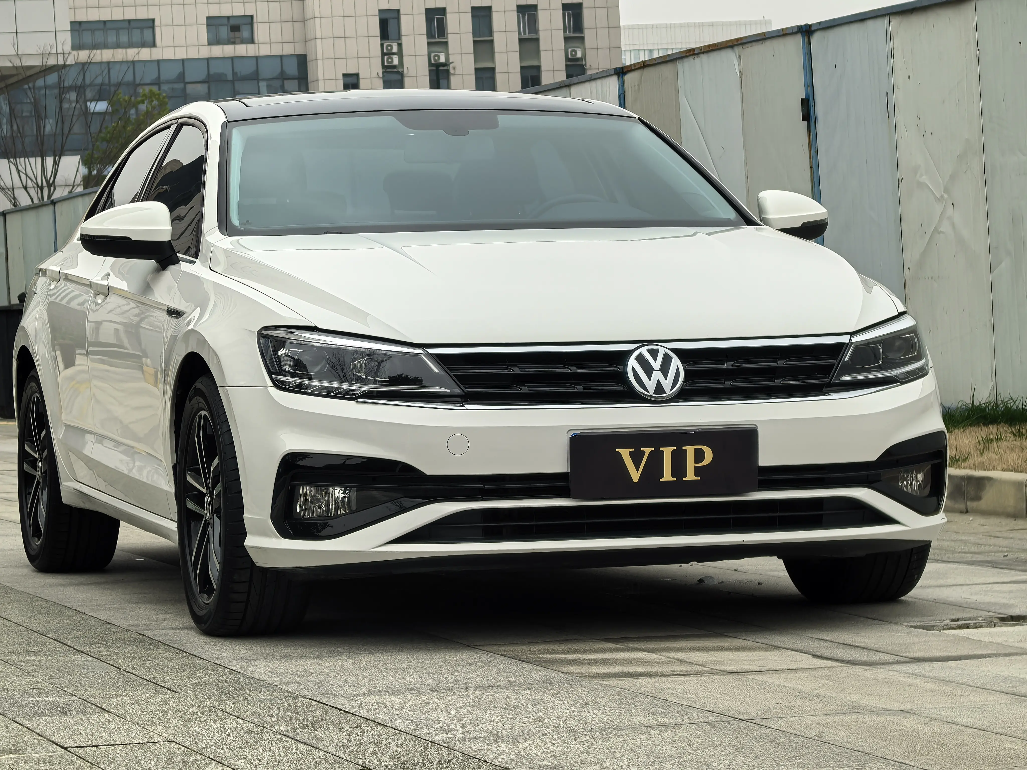 Volkswagen Lamando (Lingdu)  из Китая