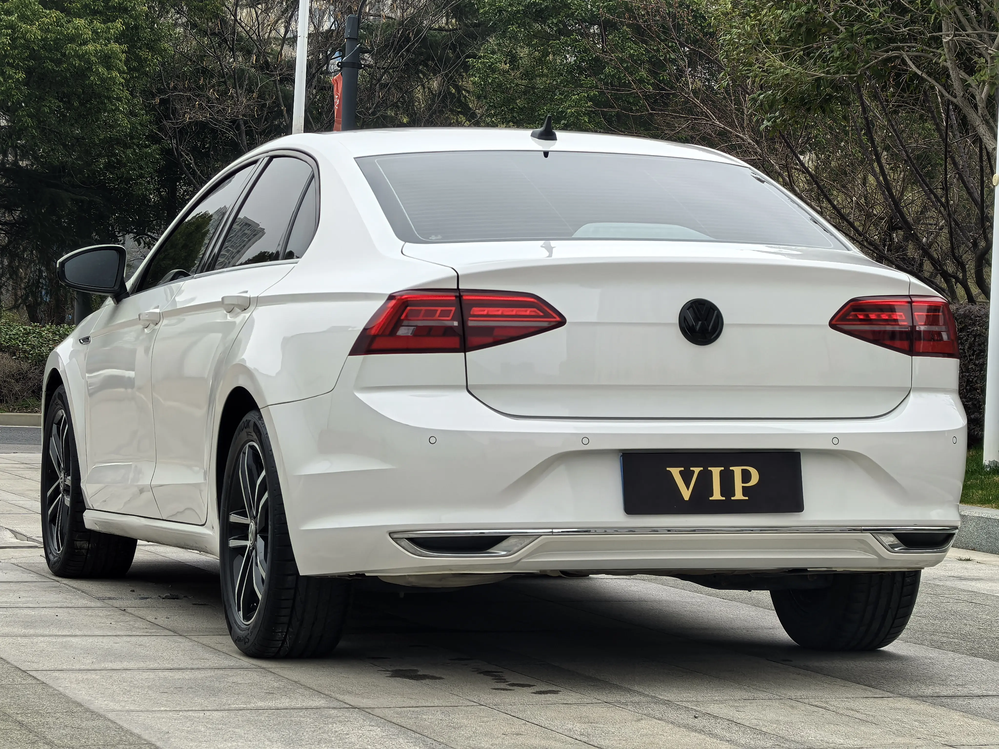 Volkswagen Lamando (Lingdu)  из Китая