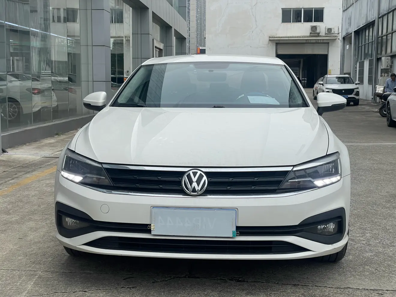 Volkswagen Lamando (Lingdu)  из Китая