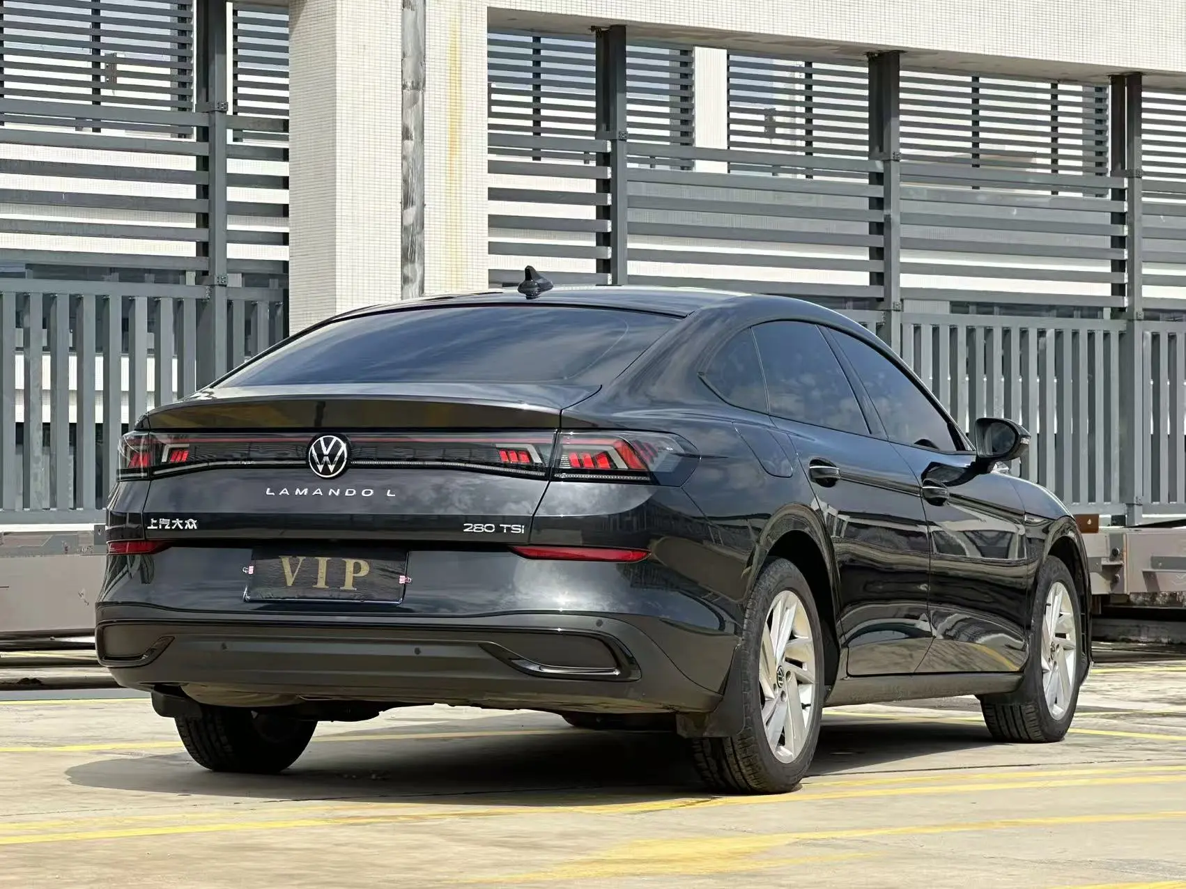 Volkswagen Lamando (Lingdu)  из Китая