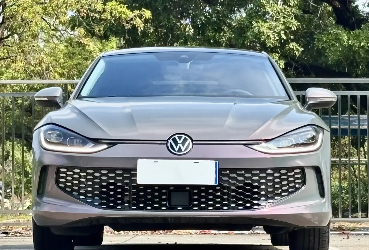 Volkswagen Lamando (Lingdu)  из Китая