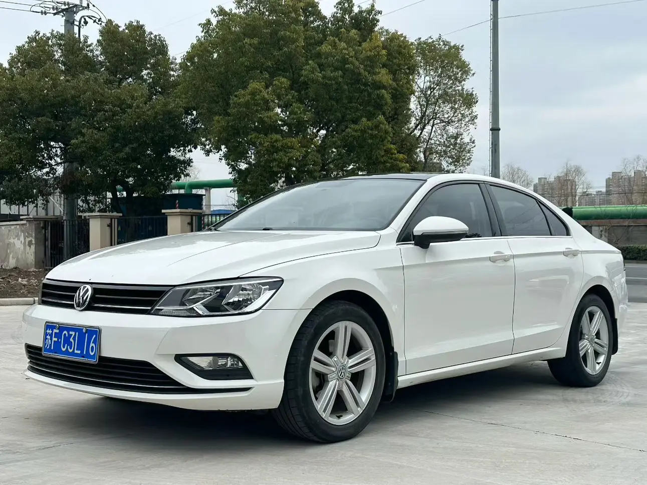 Volkswagen Lamando (Lingdu)  из Китая