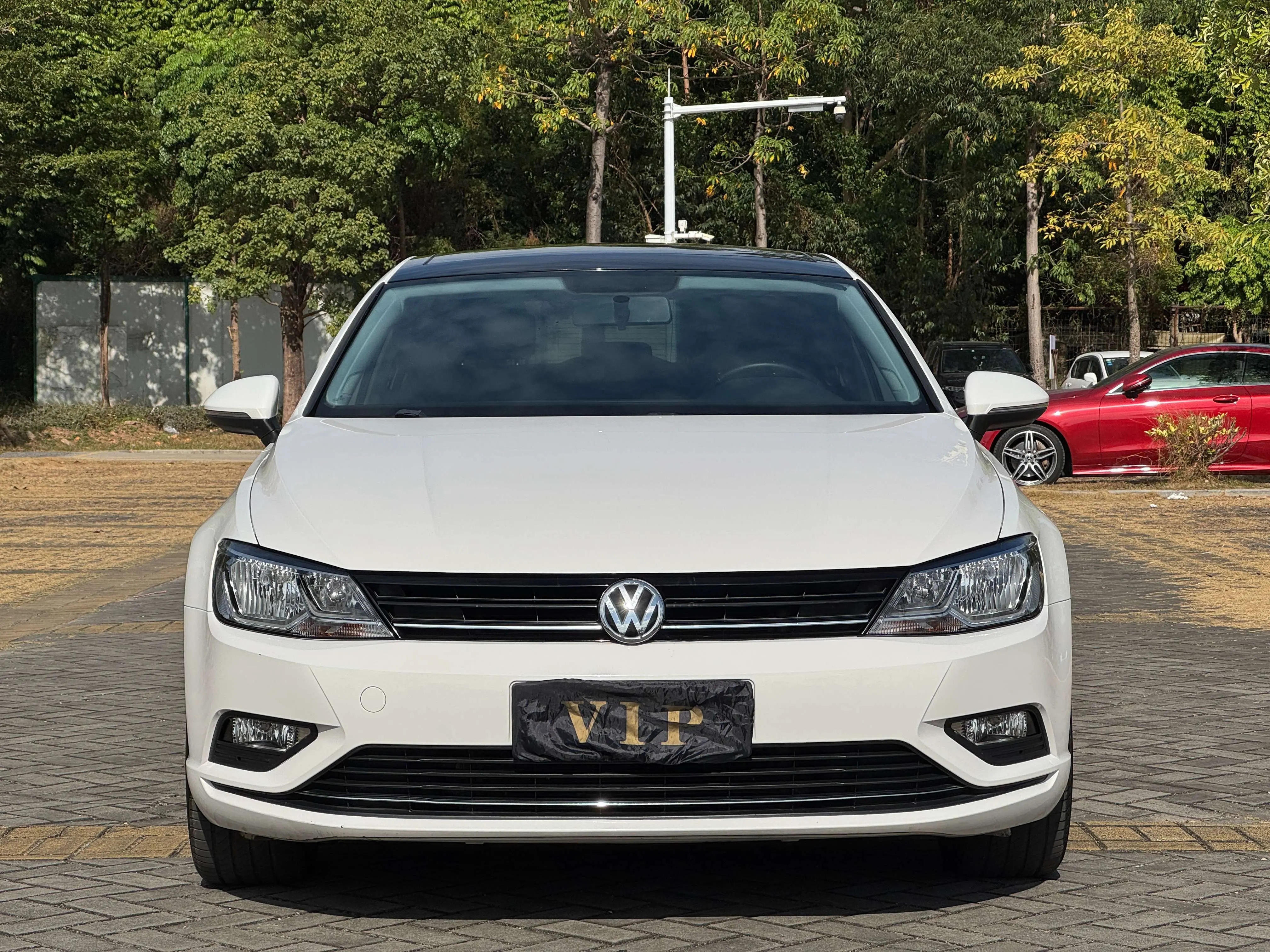 Volkswagen Lamando (Lingdu)  из Китая