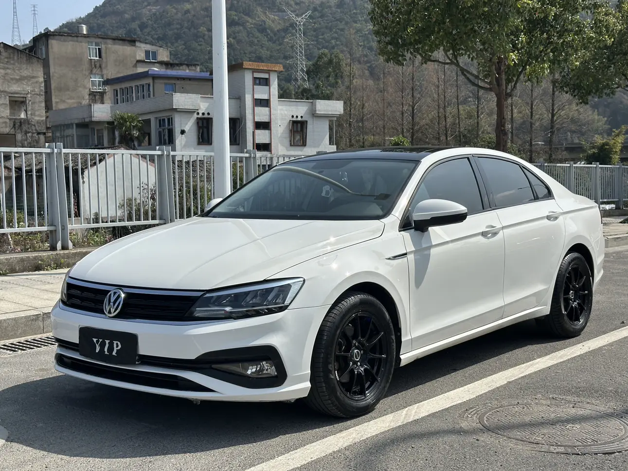 Volkswagen Lamando (Lingdu)  из Китая