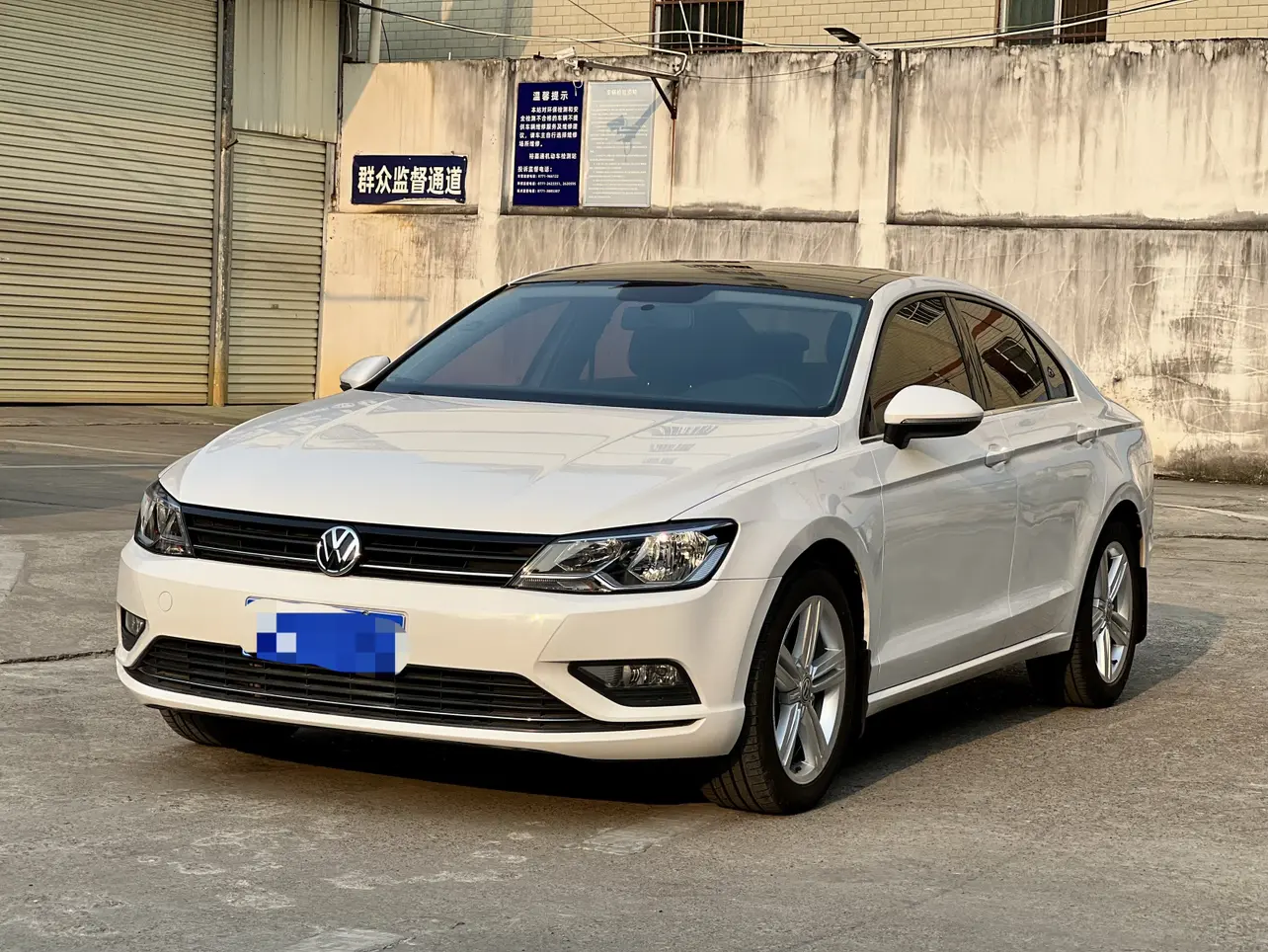 Volkswagen Lamando (Lingdu)  из Китая