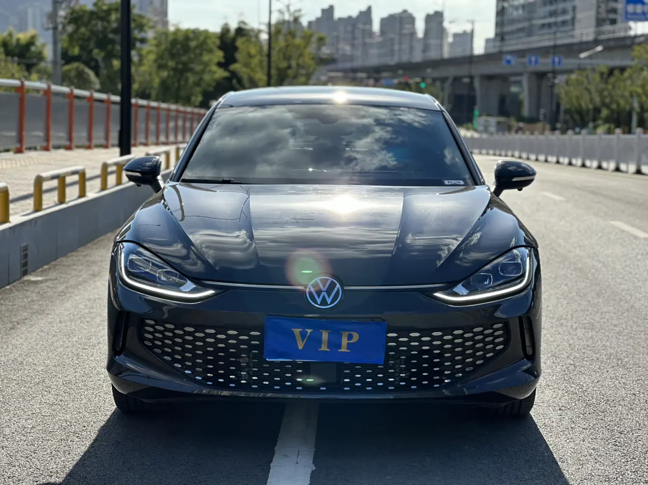 Volkswagen Lamando (Lingdu)  из Китая