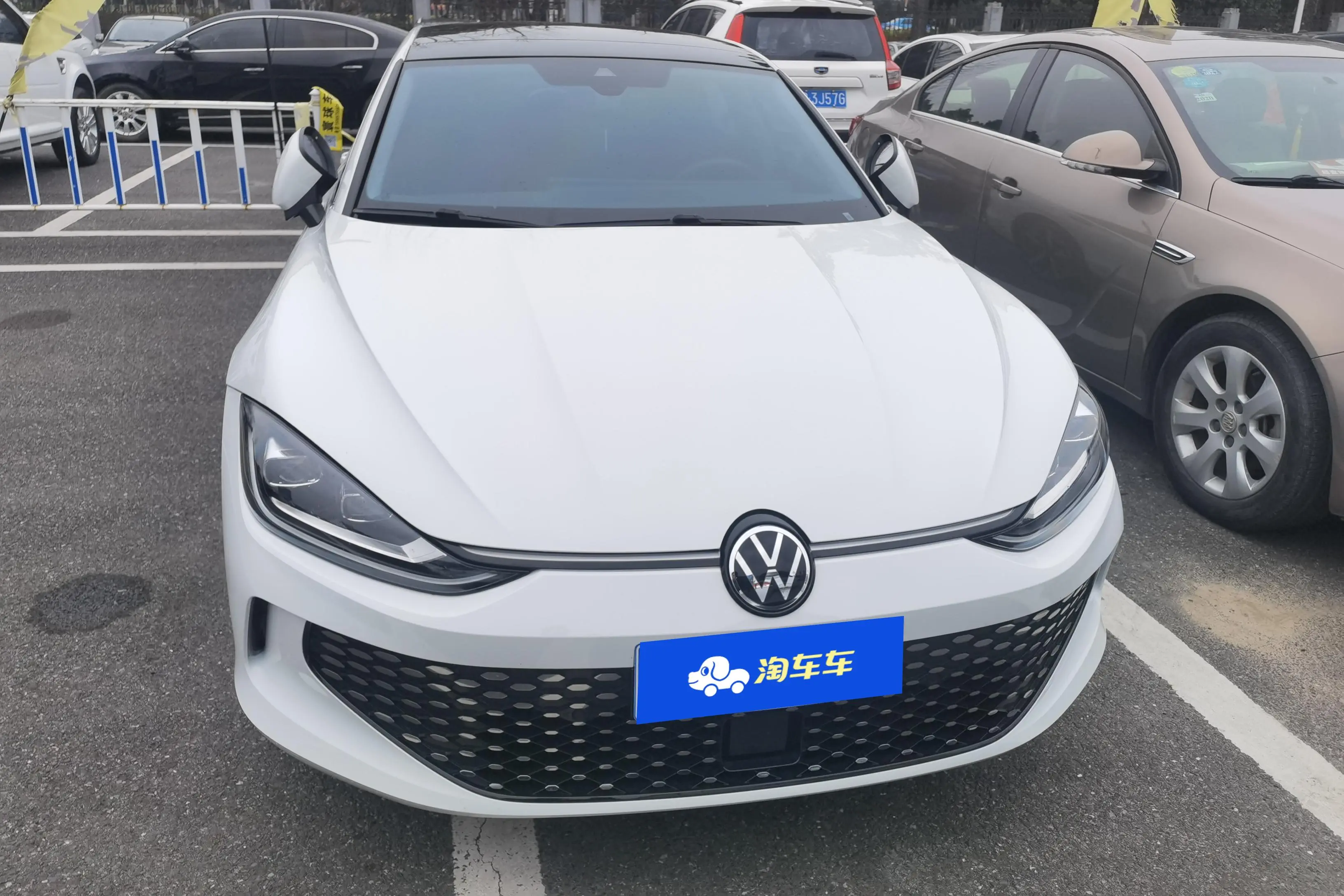 Volkswagen Lamando (Lingdu)  из Китая