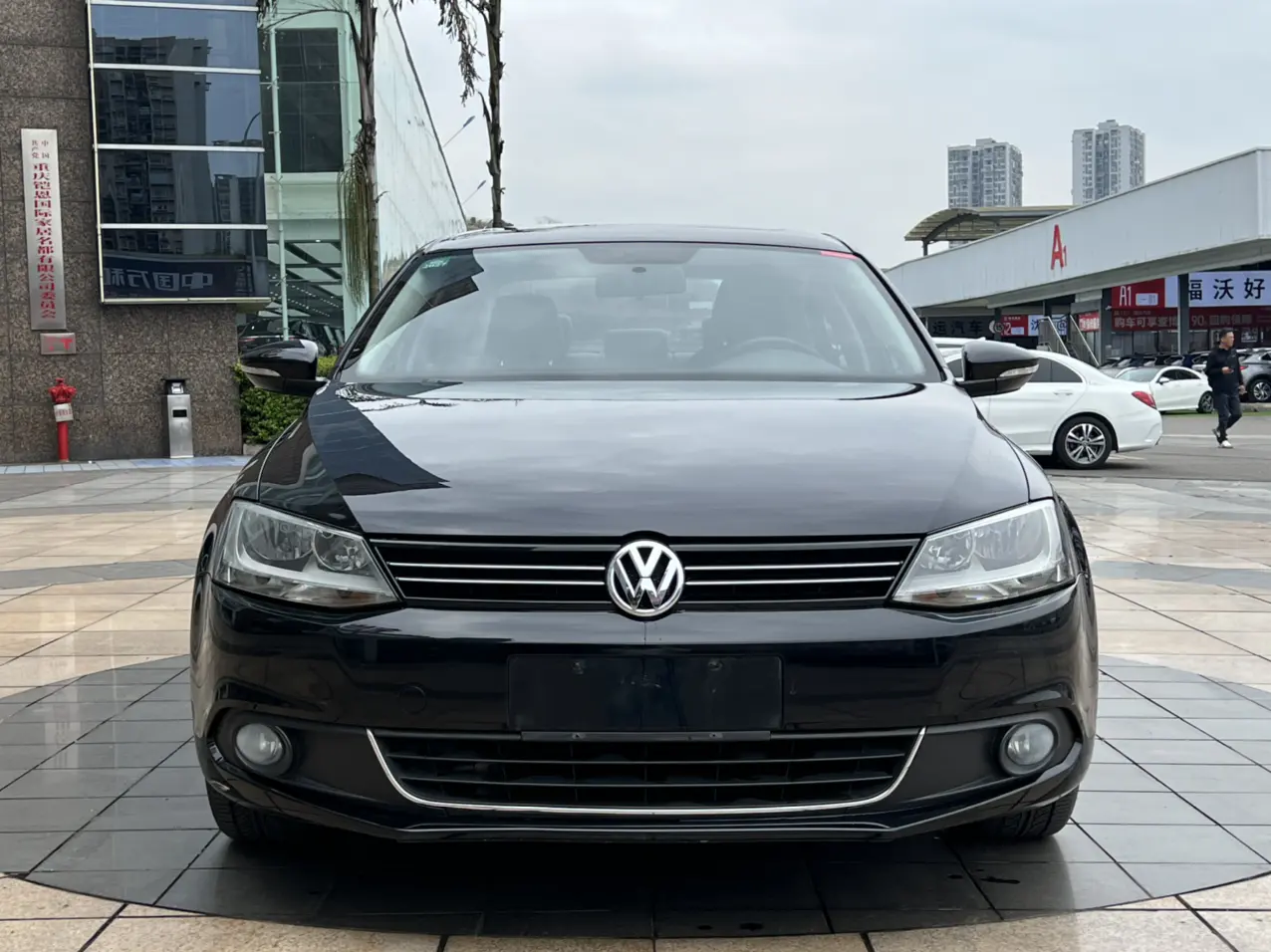 Volkswagen Sagitar  из Китая