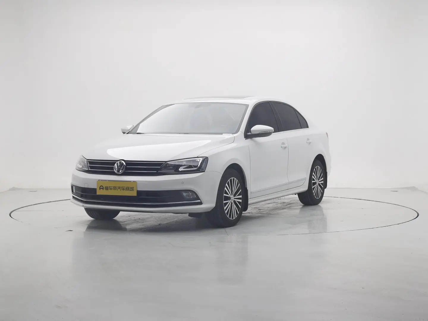 Volkswagen Sagitar  из Китая