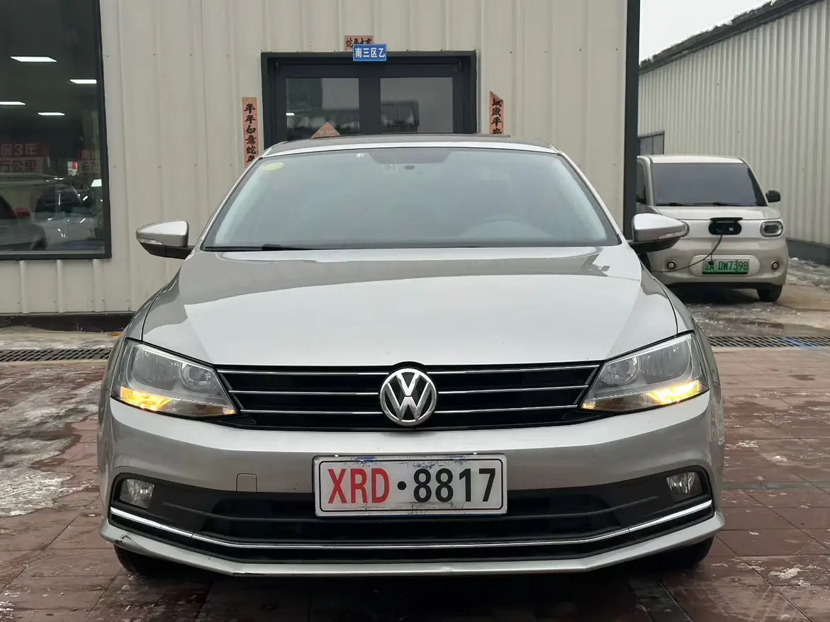 Volkswagen Sagitar  из Китая