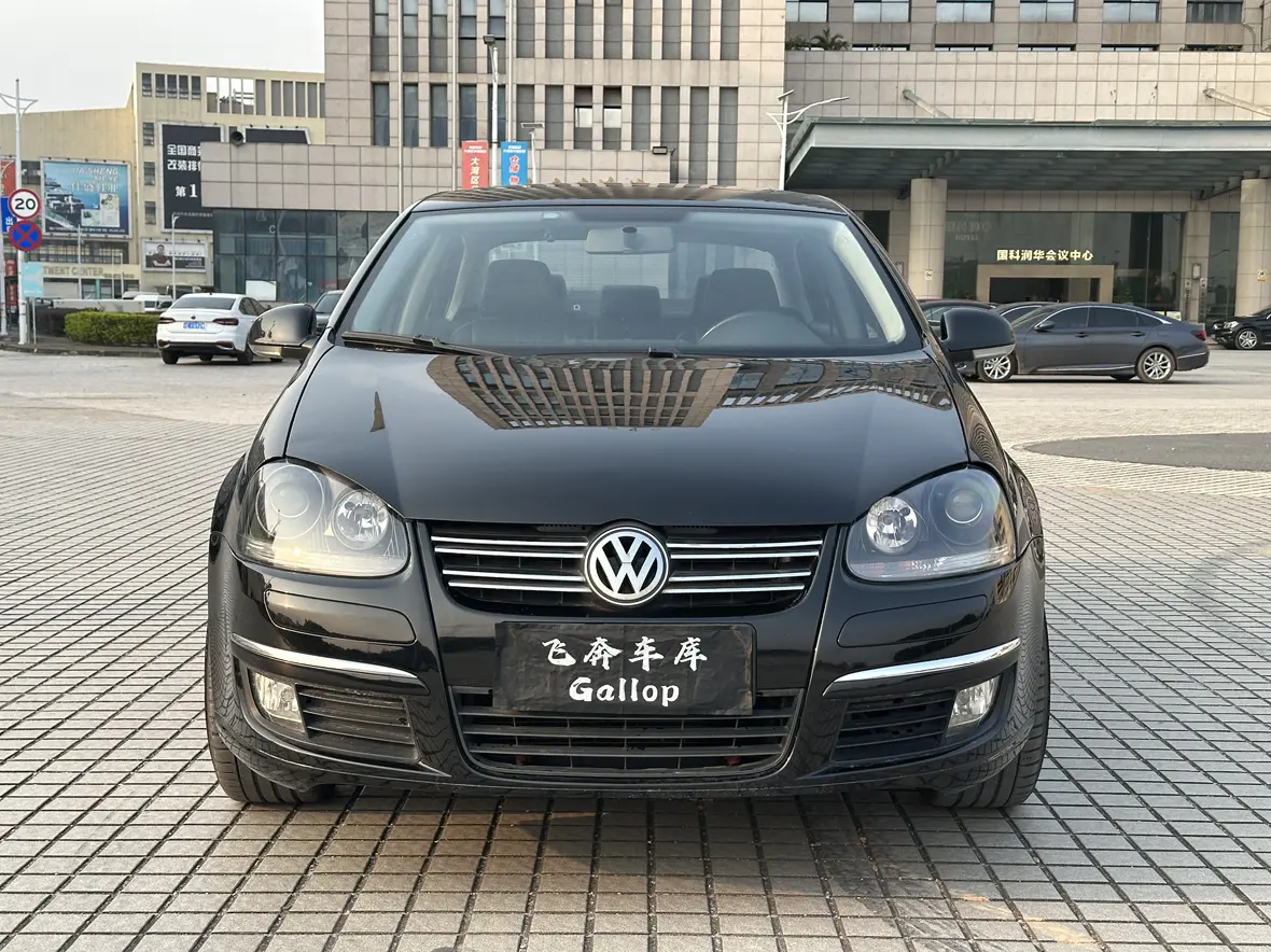 Volkswagen Sagitar  из Китая