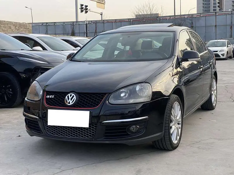 Volkswagen Sagitar  из Китая