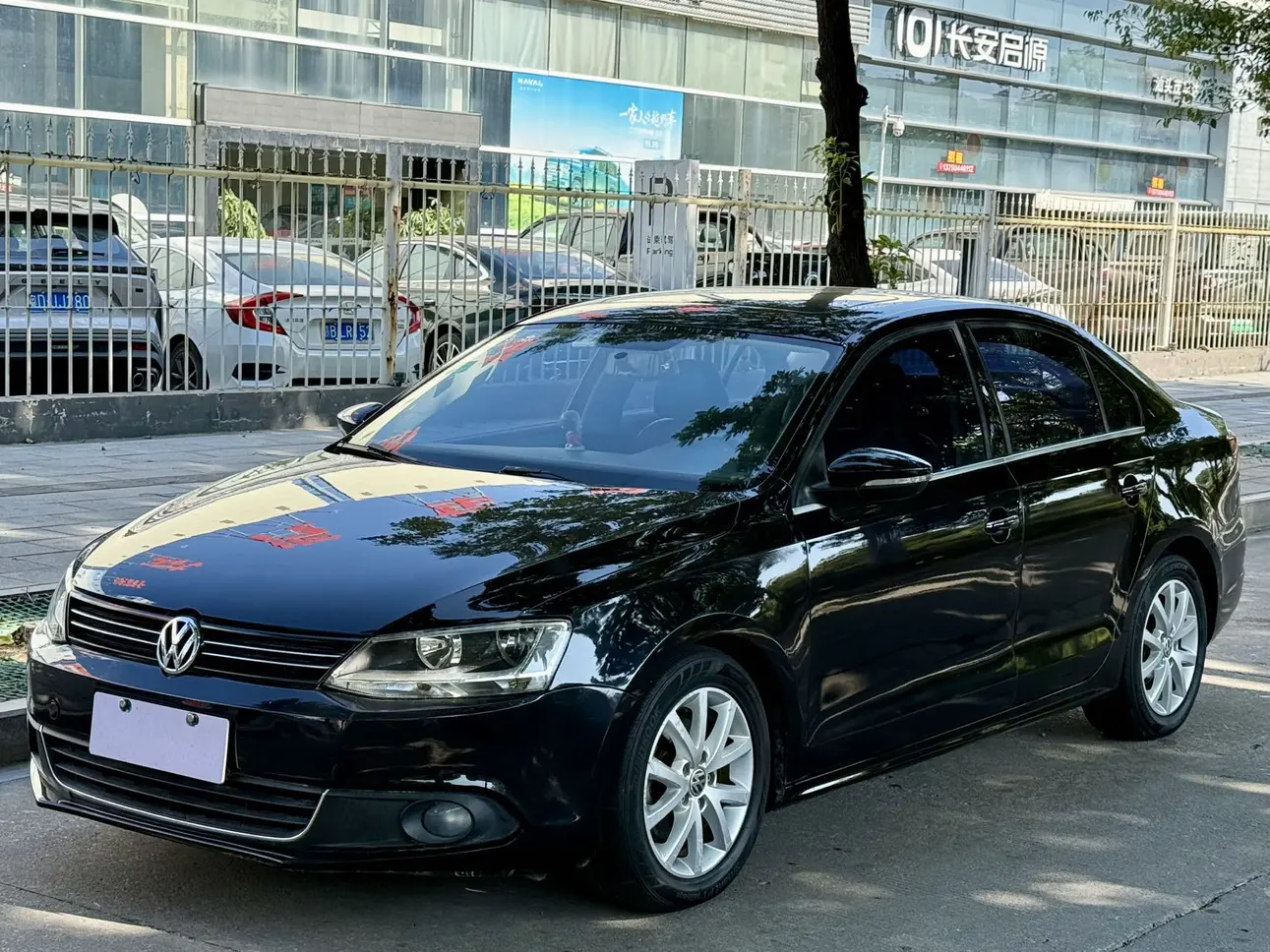Volkswagen Sagitar  из Китая